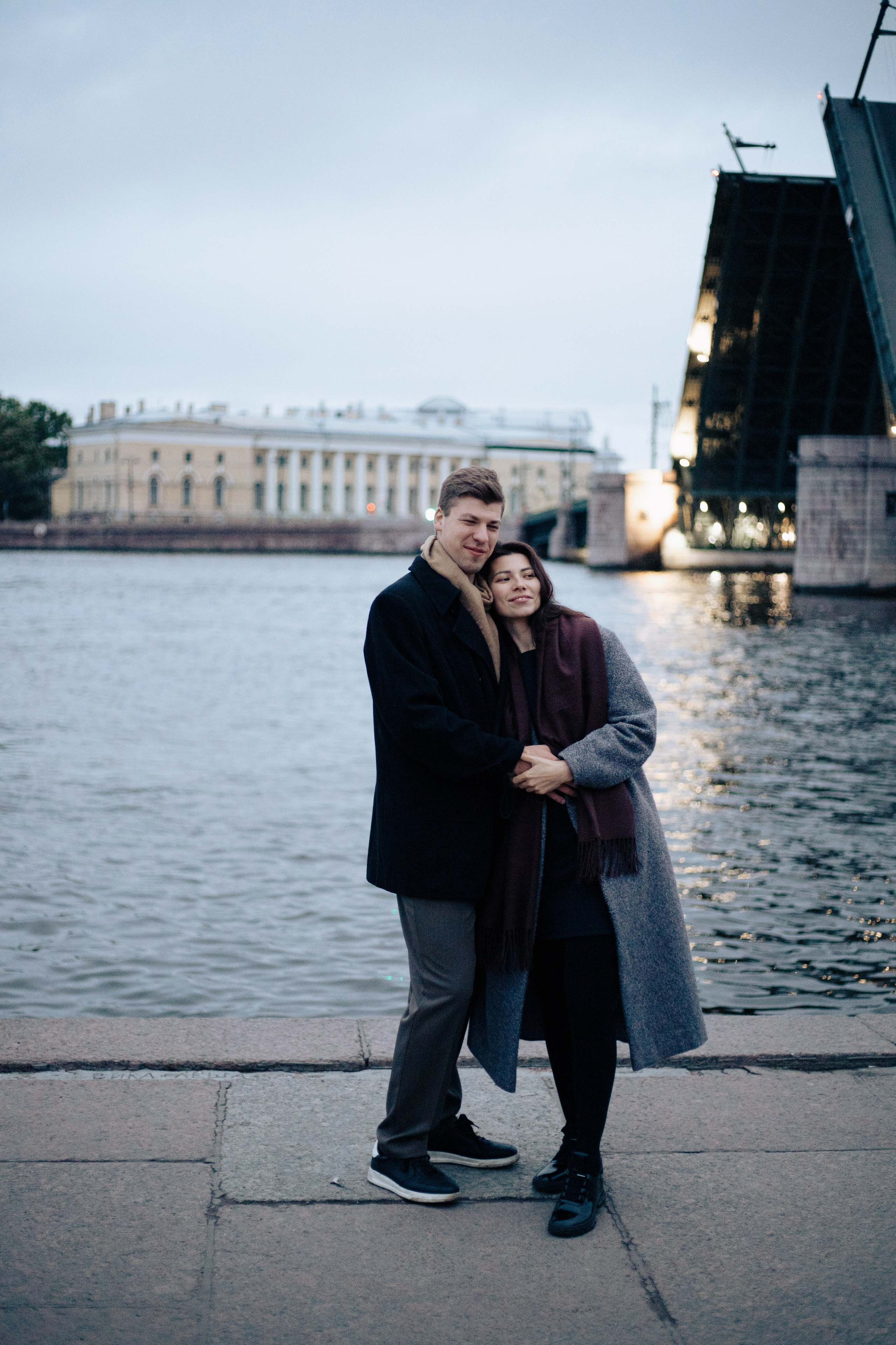 РАЗВОДНЫЕ. Петербургский фотограф — Рия