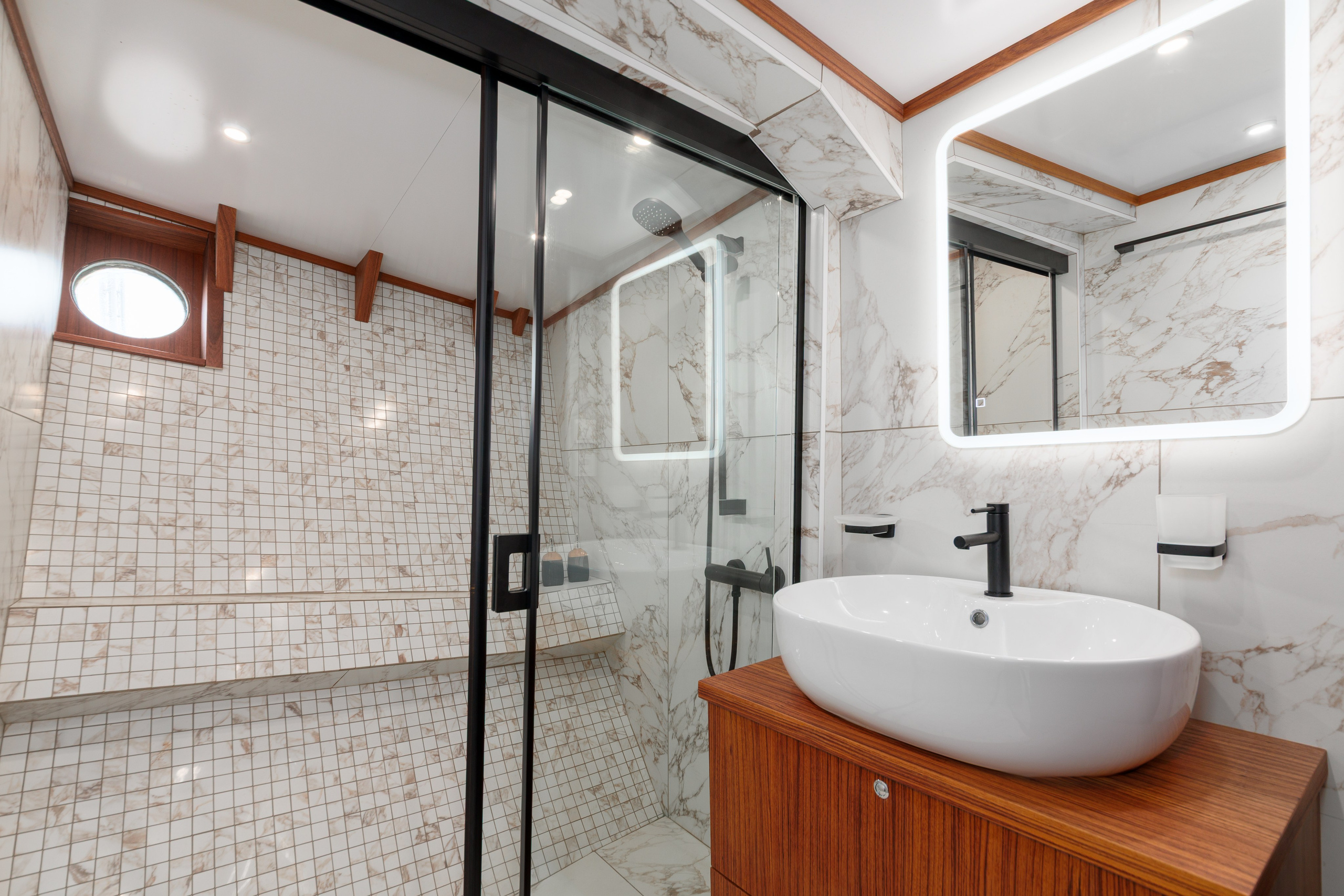 Фотосъёмка судна, яхты для бизнеса