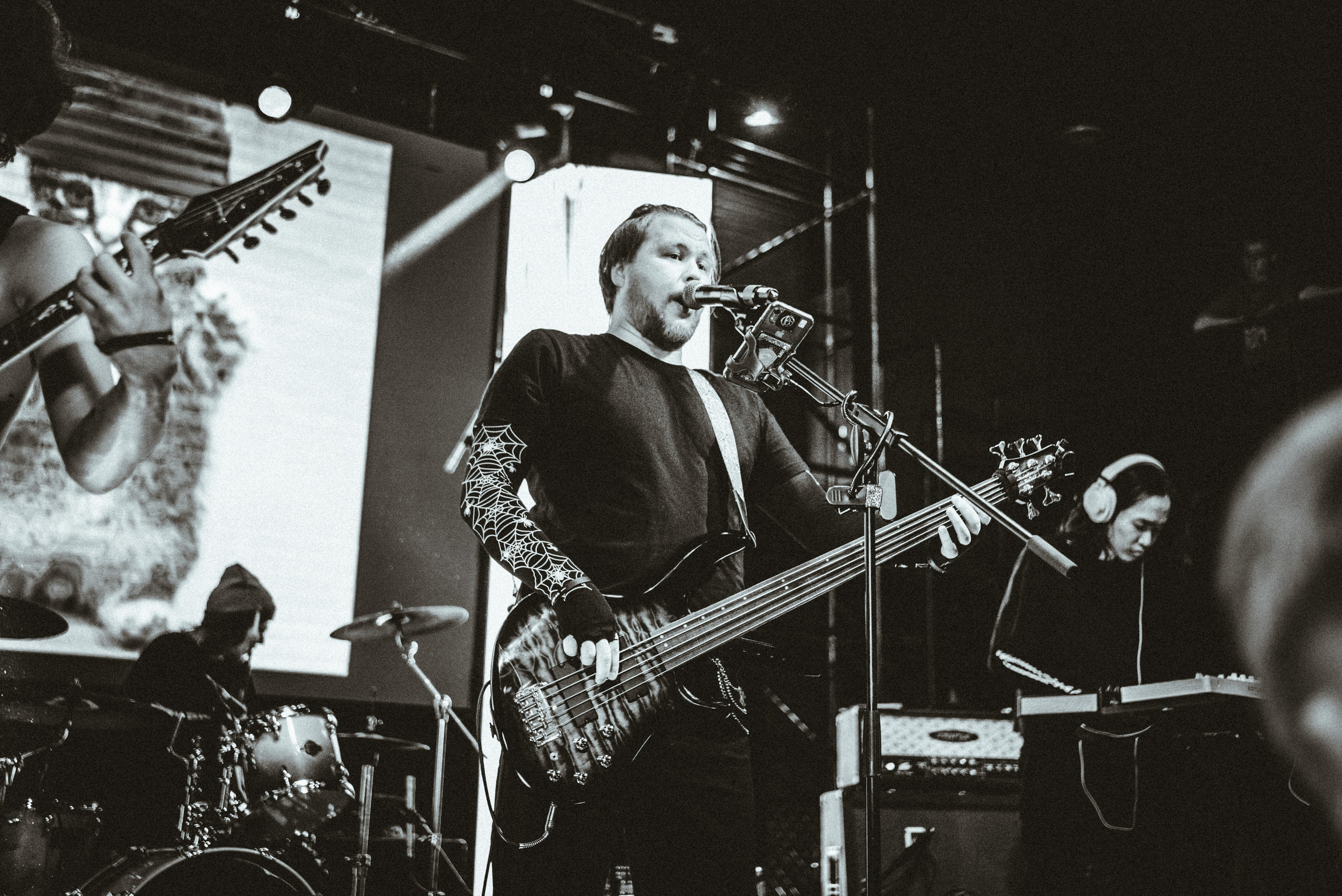 Рок-концерт HALLOWEEN 2024. Фотограф Улан-Удэ