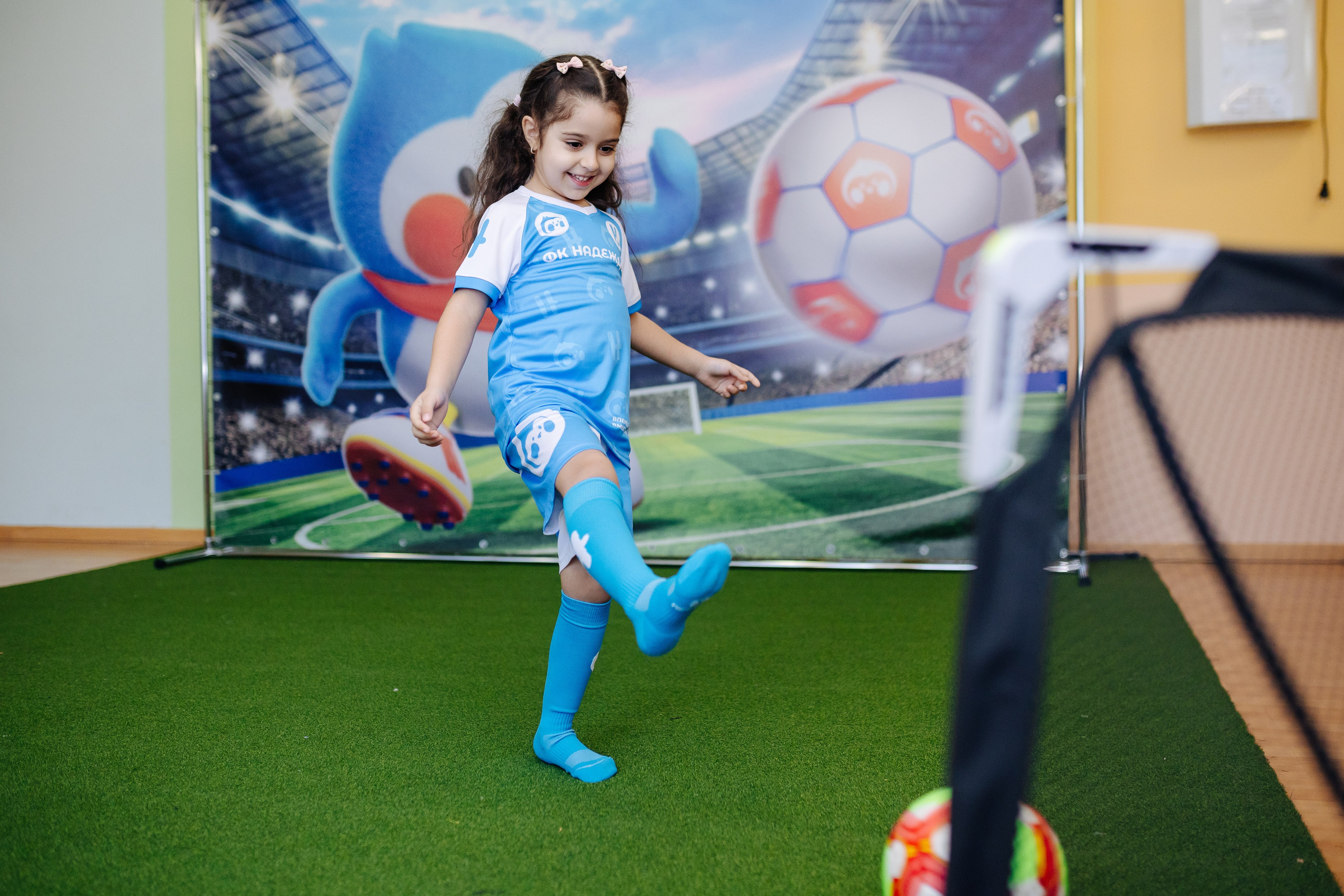 Фотосессия с кубком в детских садах г. Магнитогорска. Денис Прохоров Фотограф в г. Магнитогорск