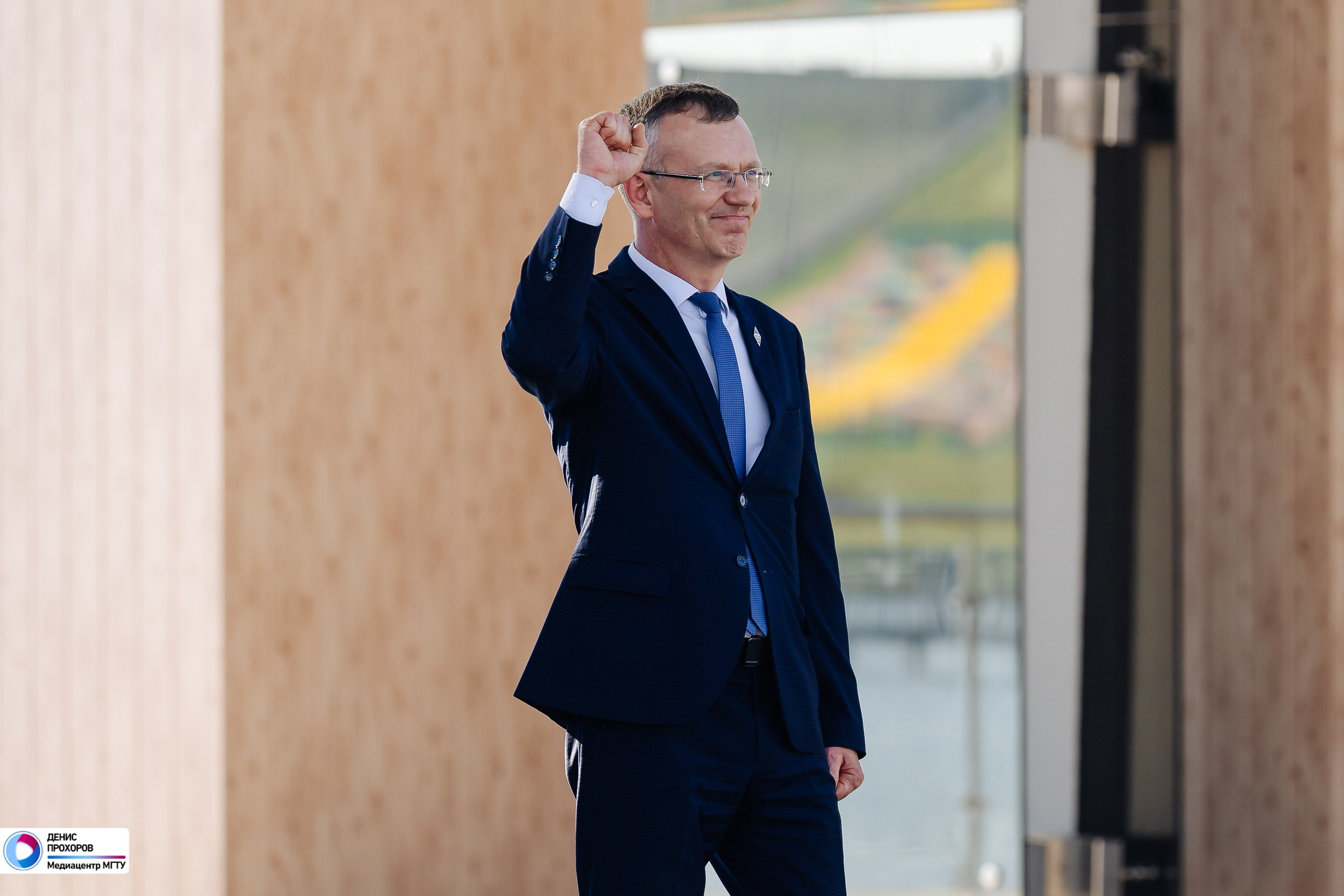 Выпускной МГТУ им. Г. И. Носова — 2024 // 17.07.2024. Денис Прохоров Фотограф в г. Магнитогорск