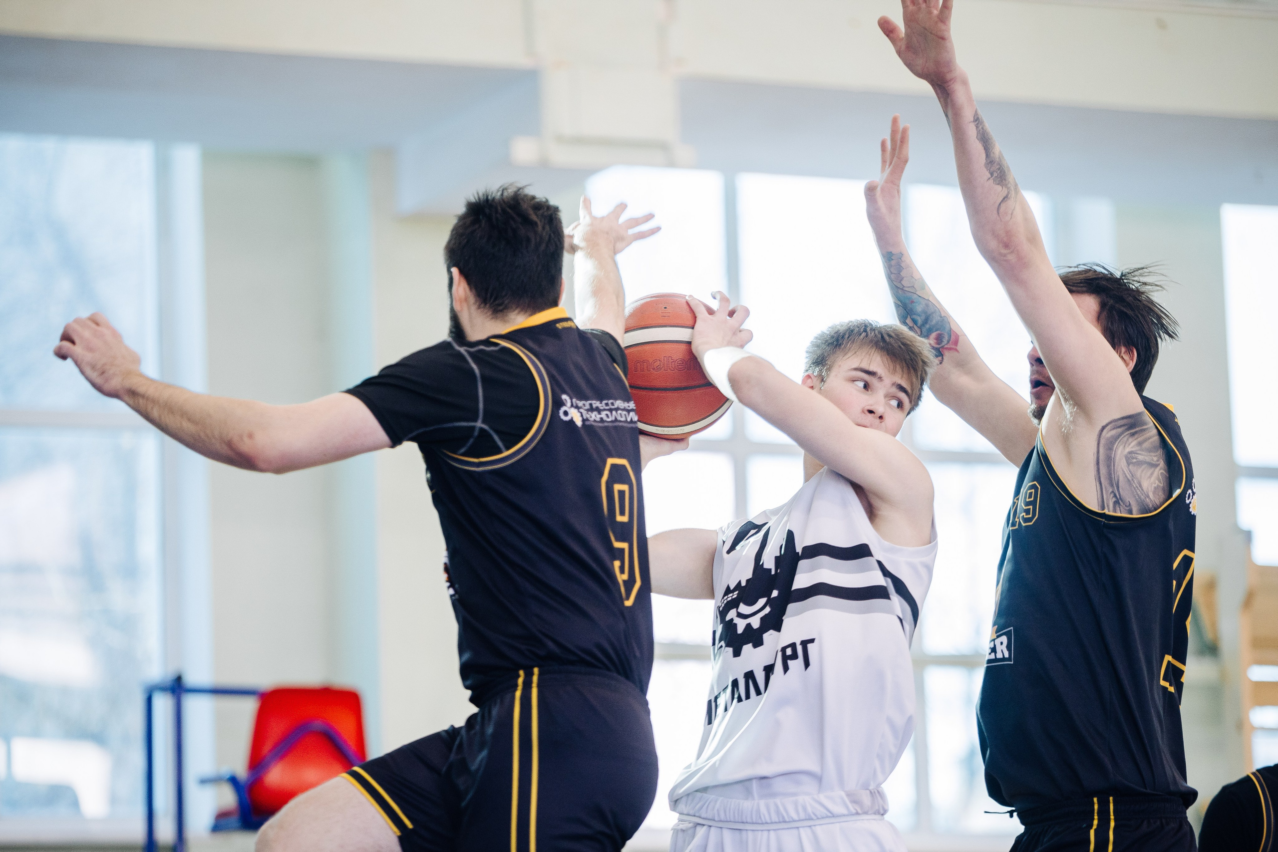 Любительский Чемпионат Магнитогорска по баскетболу // 09.02.25. Денис Прохоров Фотограф в г. Магнитогорск