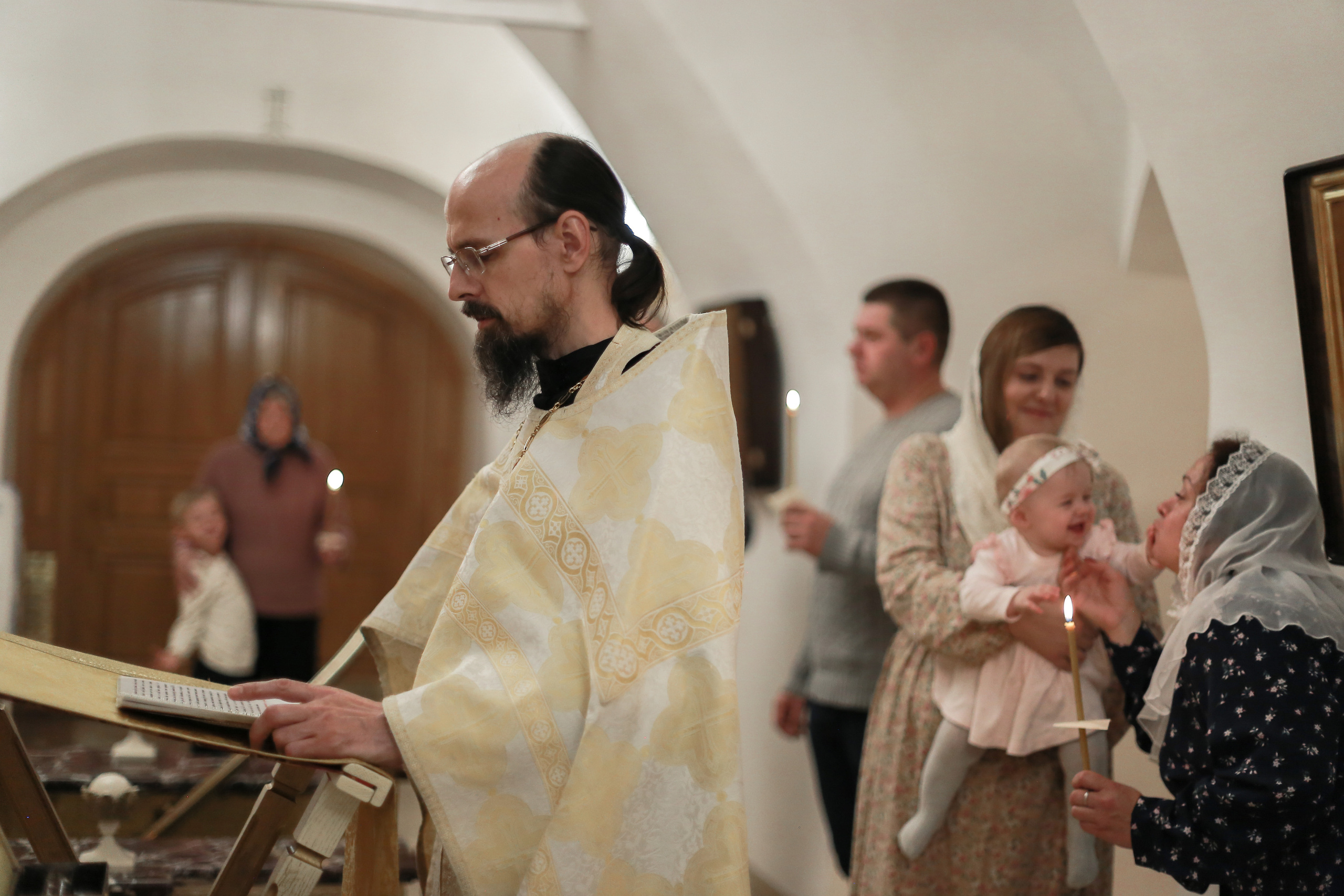 Крещение Крестины Церковные Таинства. Антонина Морозова, профессиональный семейный фотограф видеограф