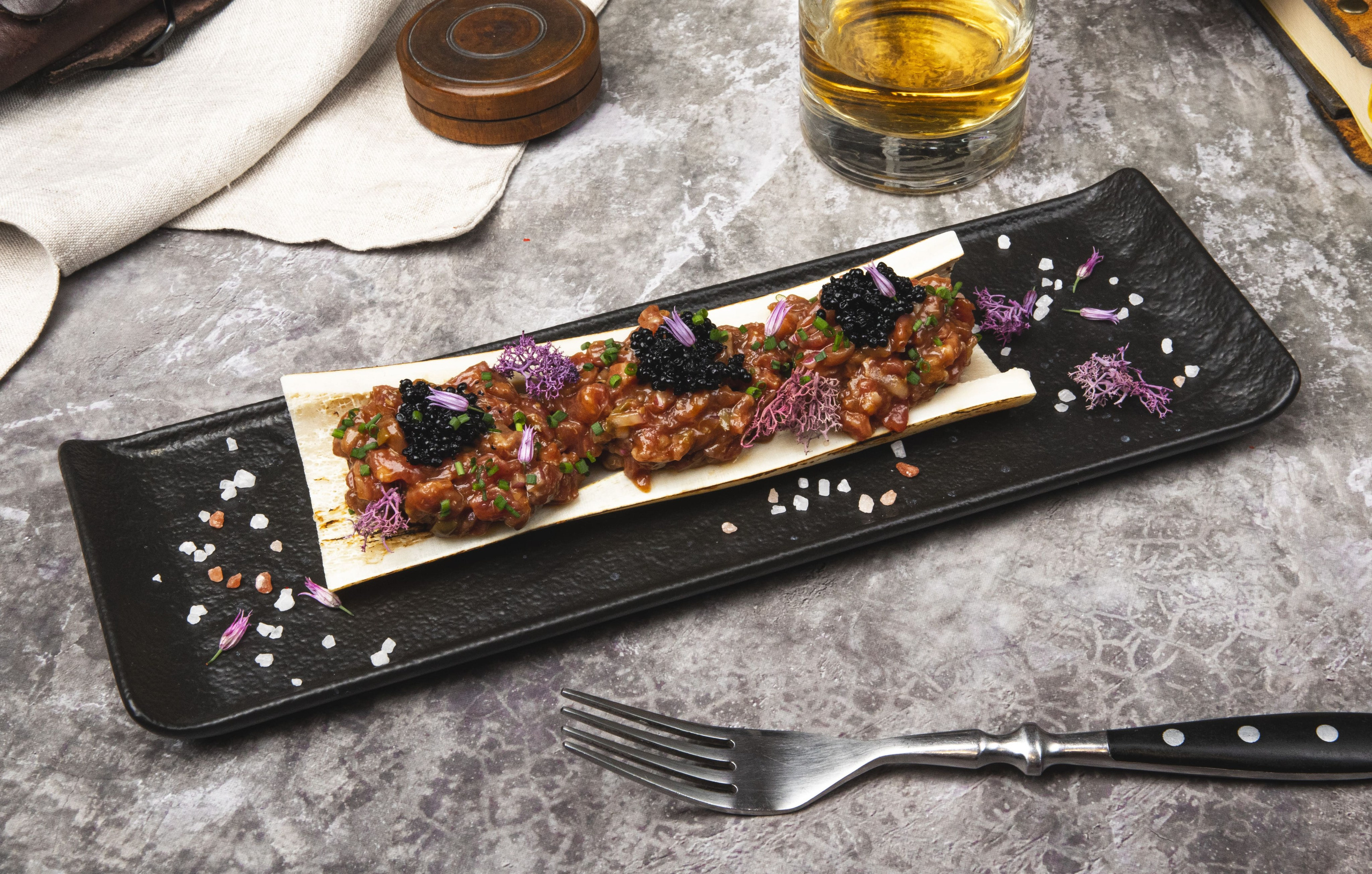 Художественная съёмка блюд с участием фуд-стилиста. Фуд-фотограф Илья Милоданов съемка в Москве и Московской области