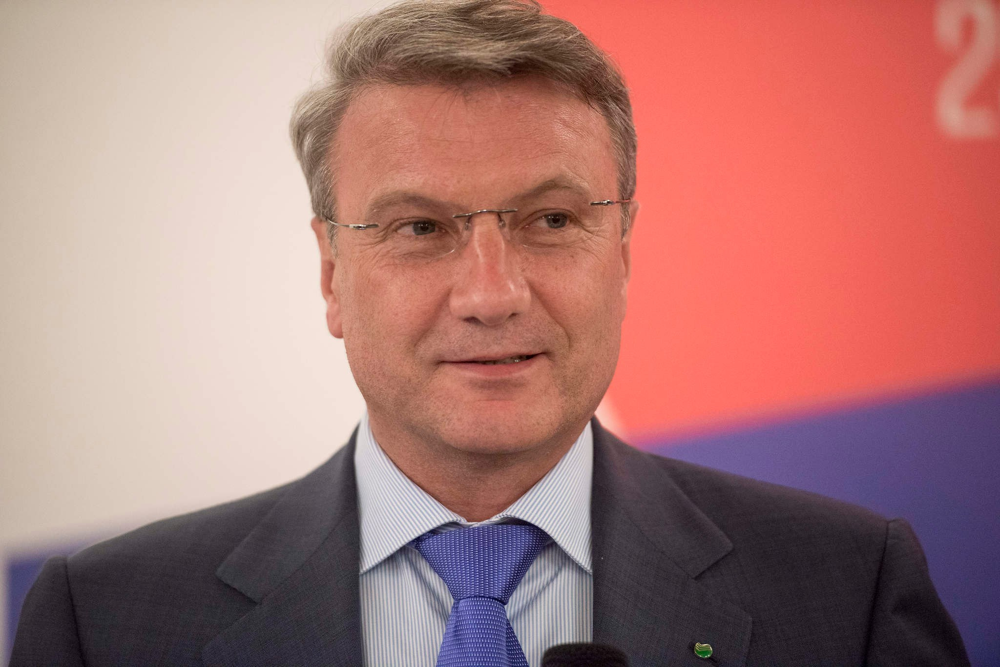 Портерт Герман Грефа, председателя Сбербана на форуме Russia-Europe. Съемка для консульства Франции в Москве.