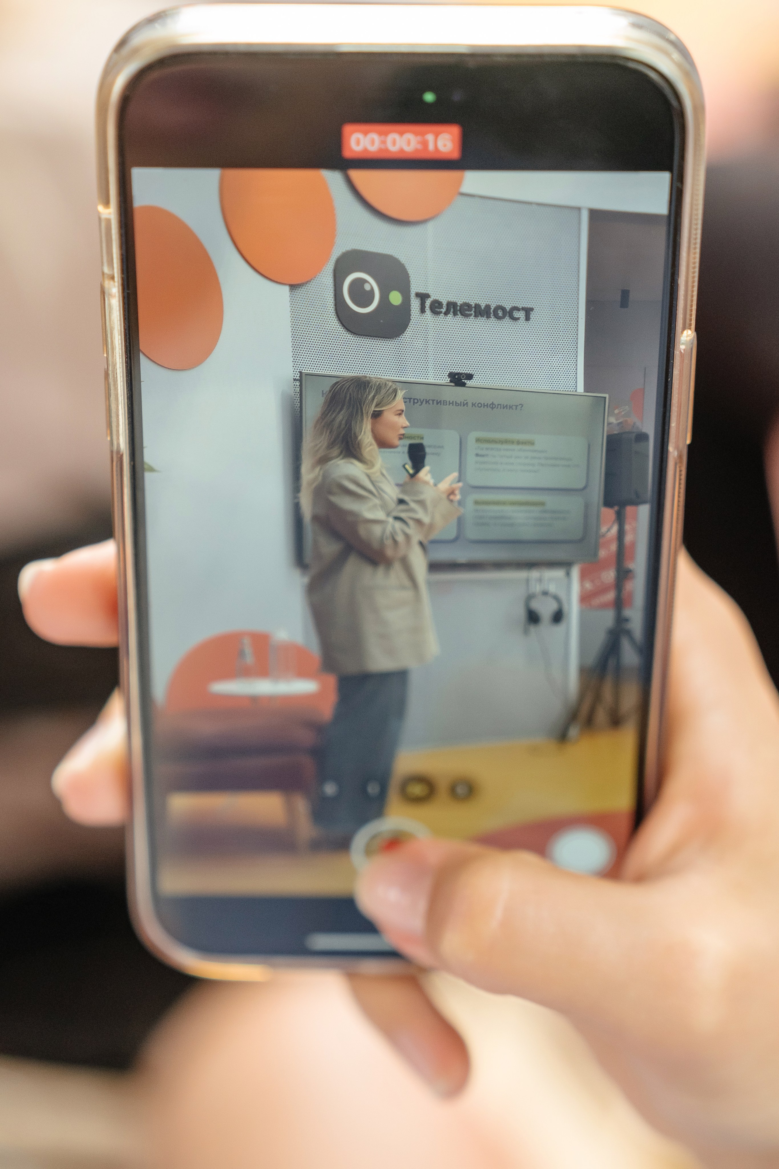 Яндекс 360 Орбита, Севкабель. Андрей Сухинин репортажный свадебный фотограф Санкт-Петербург