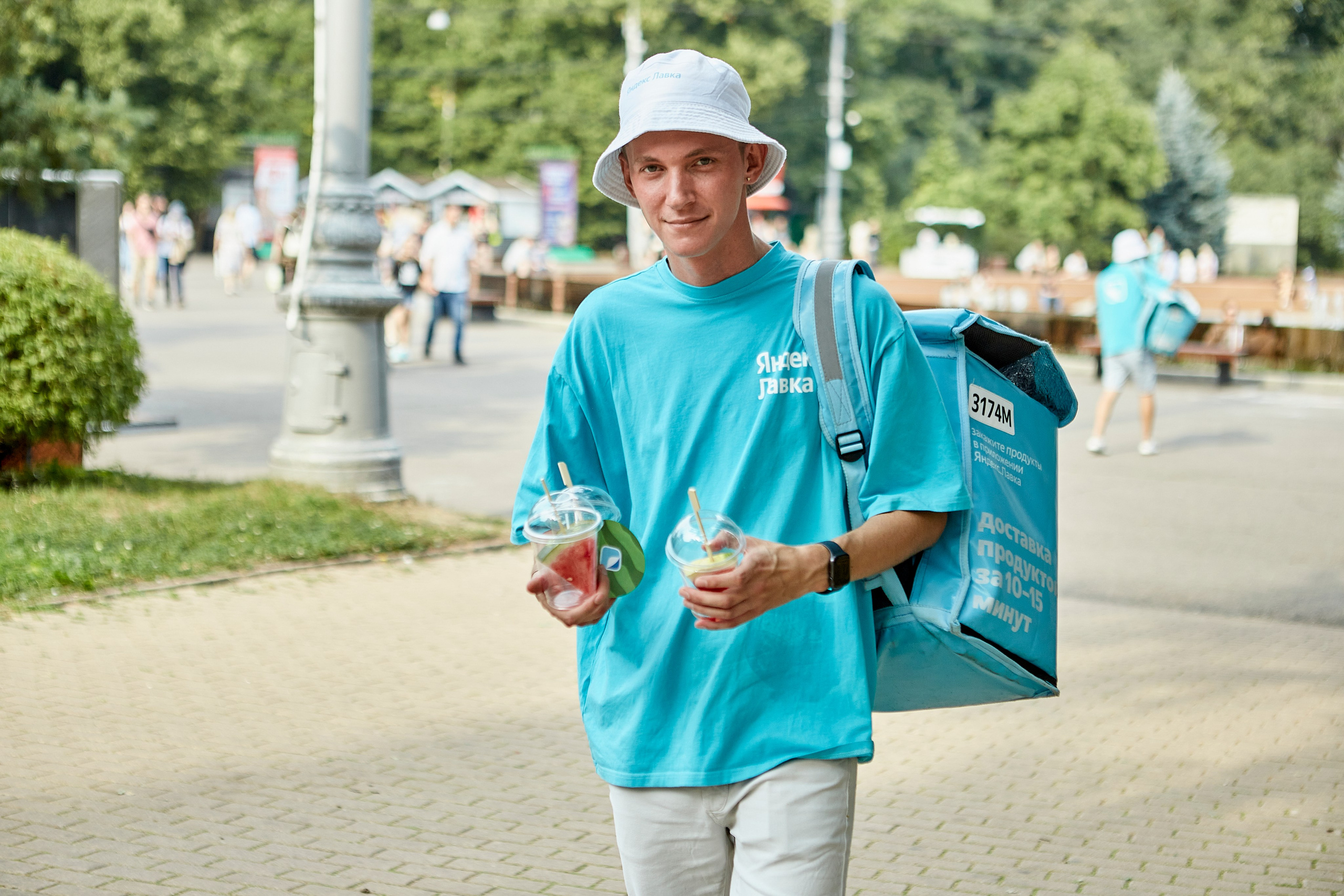 ЯНДЕКС ЛАВКА «АРБУЗНАЯ ФЕЕРИЯ». Фотограф Андрей Егоров
