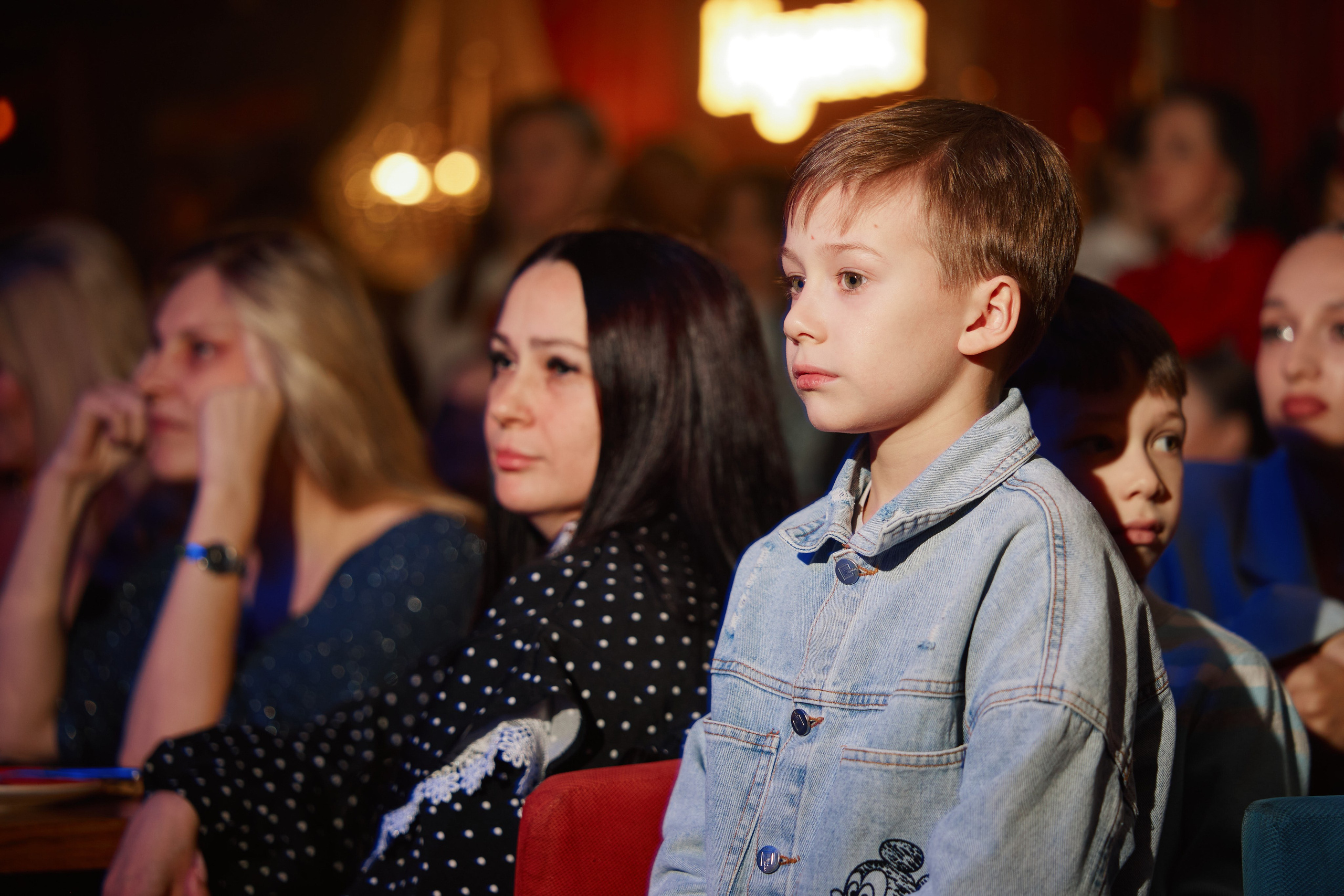 Арт-вечеринка 2026. Фотограф и видеограф в Кургане Леонид Корнильев