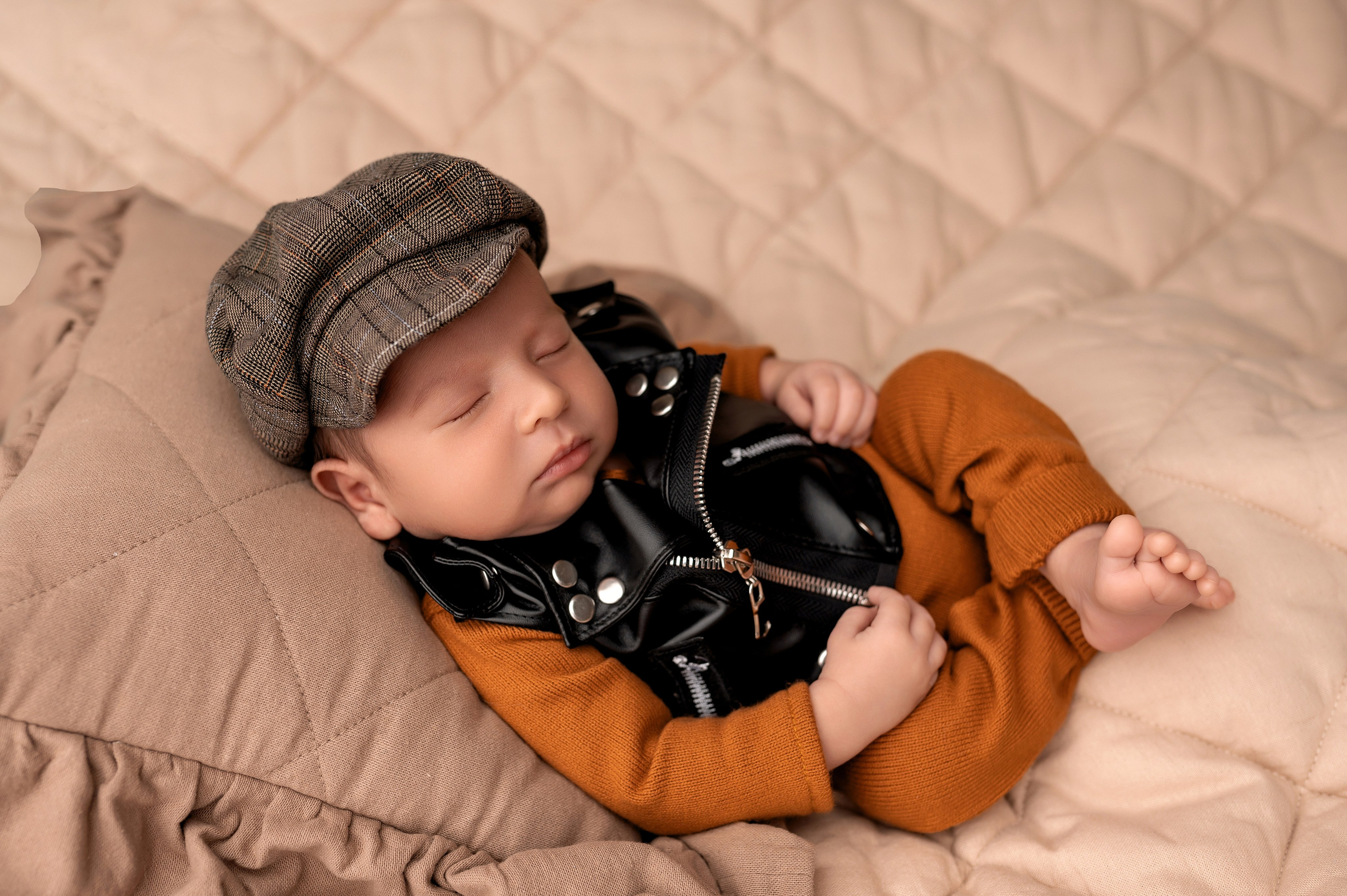 Новорождённые мальчики. Детский фотограф новорождённых в Минске Боровик Екатерина