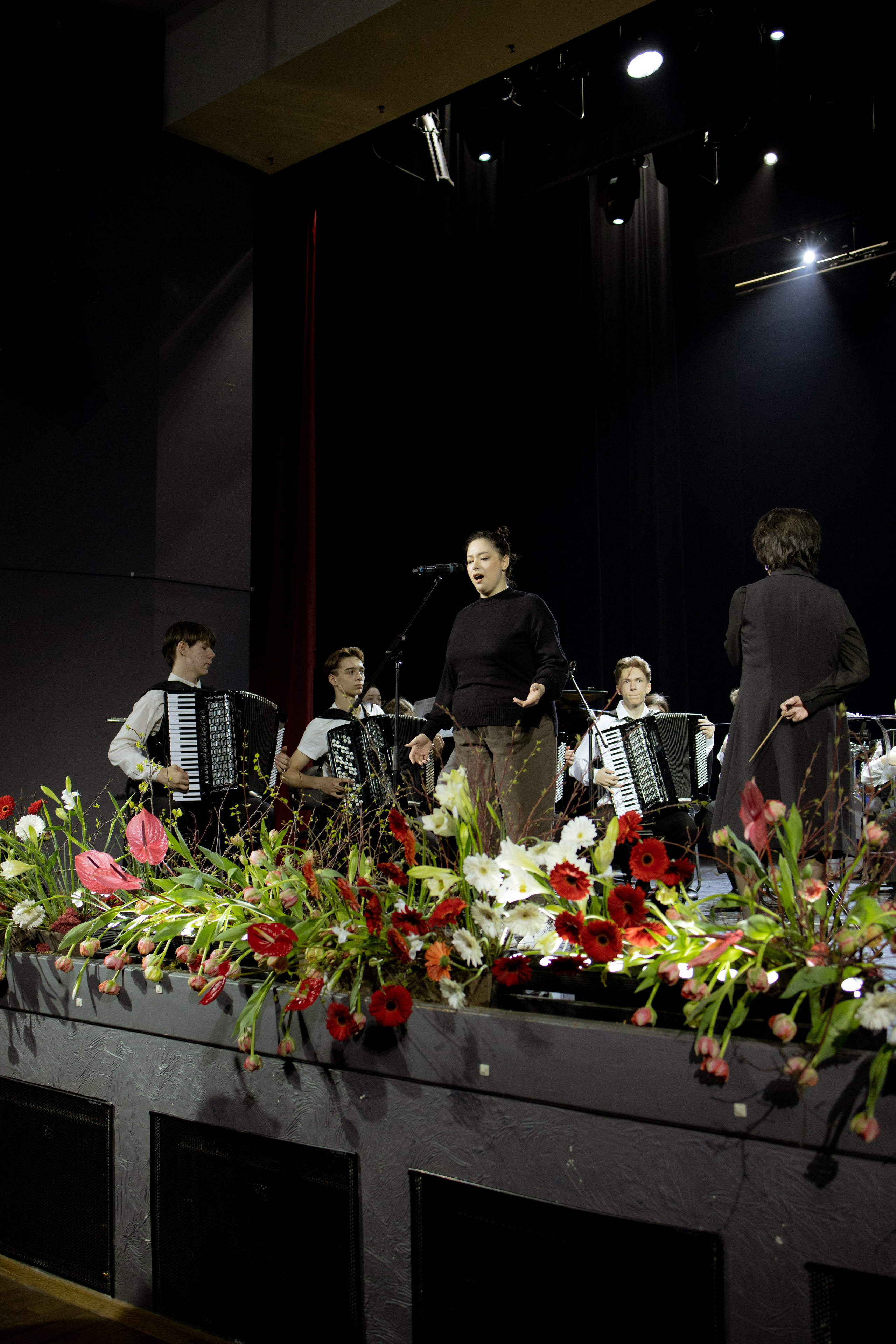 Оформление Отчетного концерта Музыкальной школы Глазунова. Оформление свадеб, декор свадеб Вера Маркова, Москва