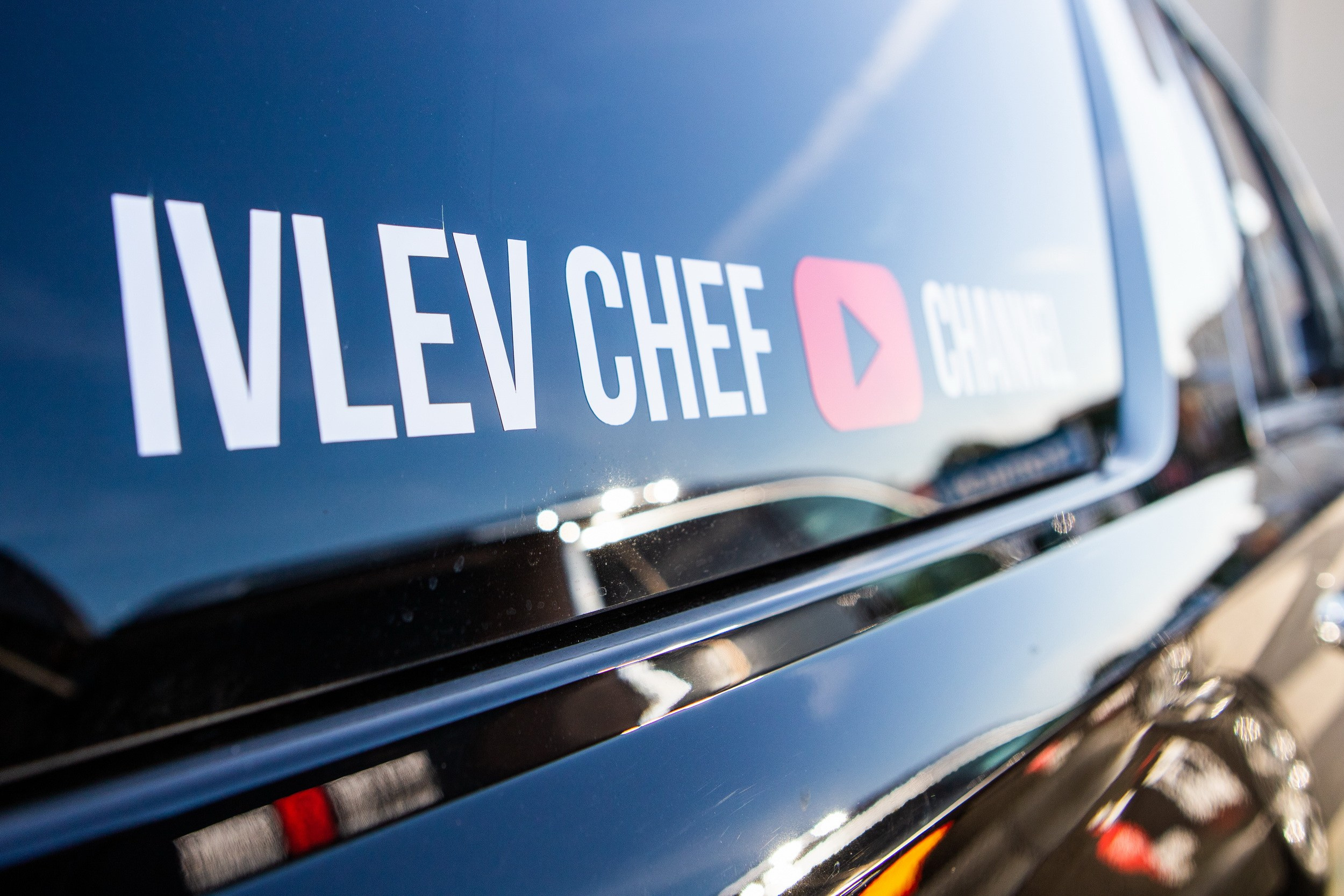 Константин Ивлев приехал в Тулу в рамках гастрономического тура (28 августа 2019). Репортажный фотограф Алексей Пирязев