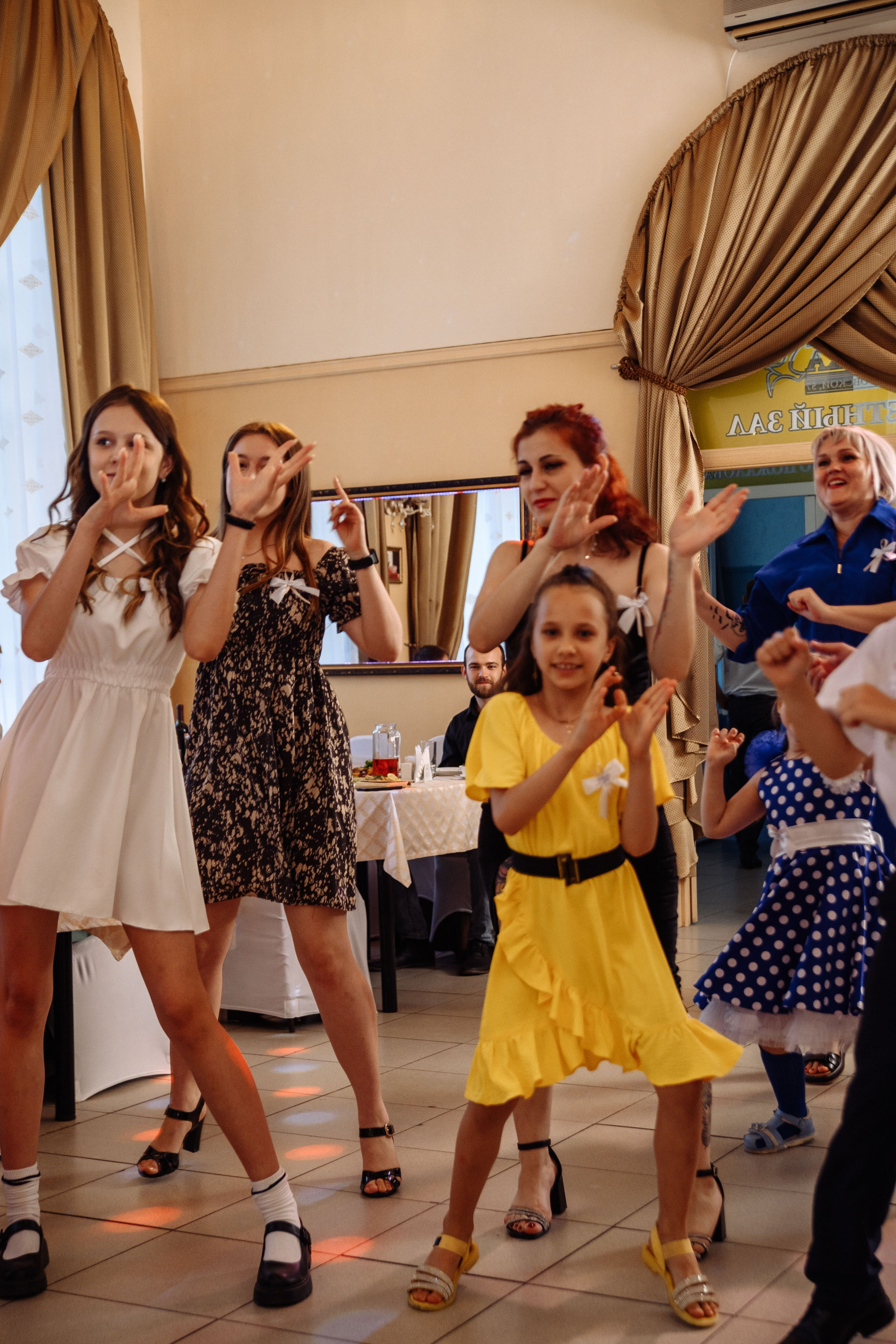 Свадебный банкет. Семейный фотограф Анна Лищук г. Таганрог