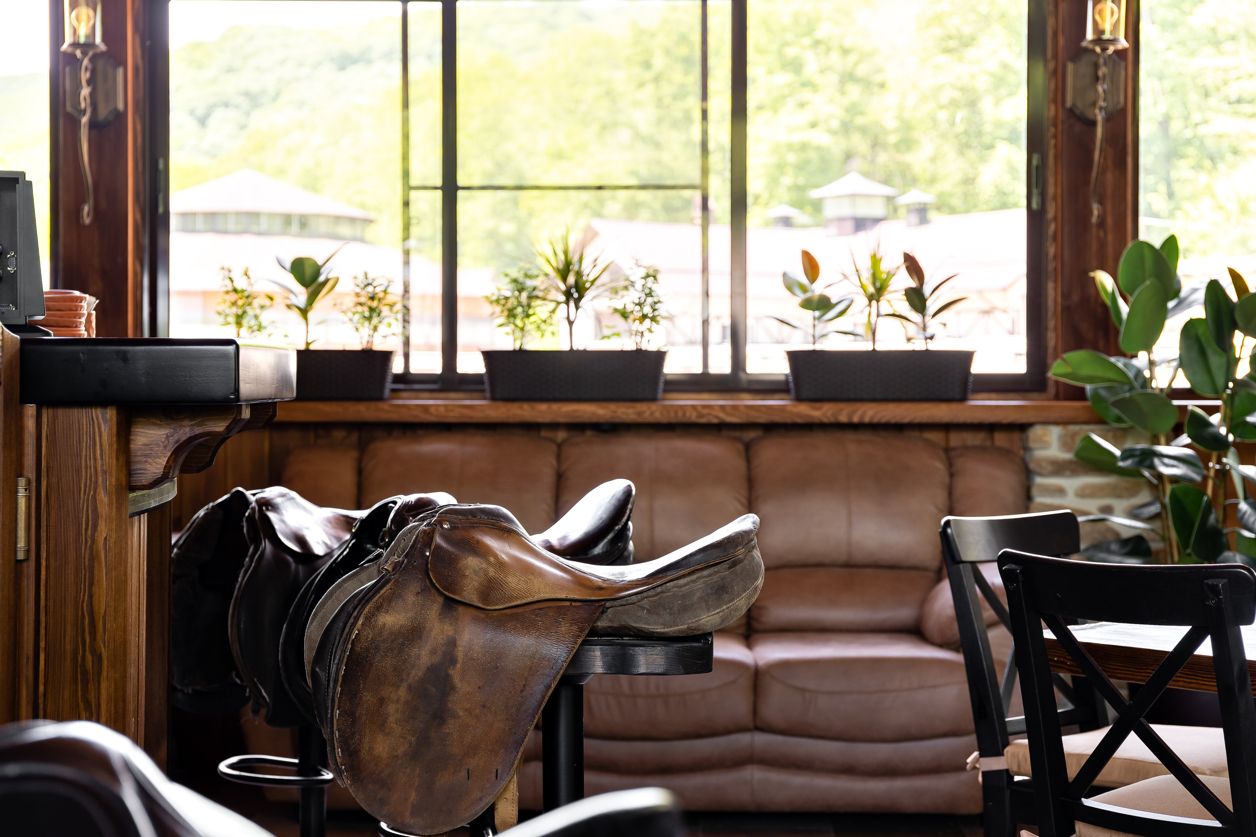 Парк-отель «Орлиное гнездо». Бар «Подкова». п. Горячий Ключ. Интерьерный фотограф в Краснодарском крае Светлана Шурлова