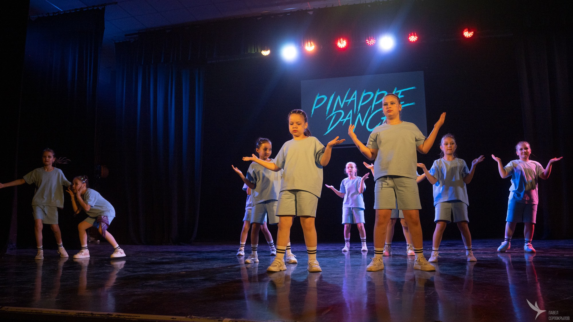 Pineapple'di dance. Репортажный фотограф в Казани Павел Серпокрылов