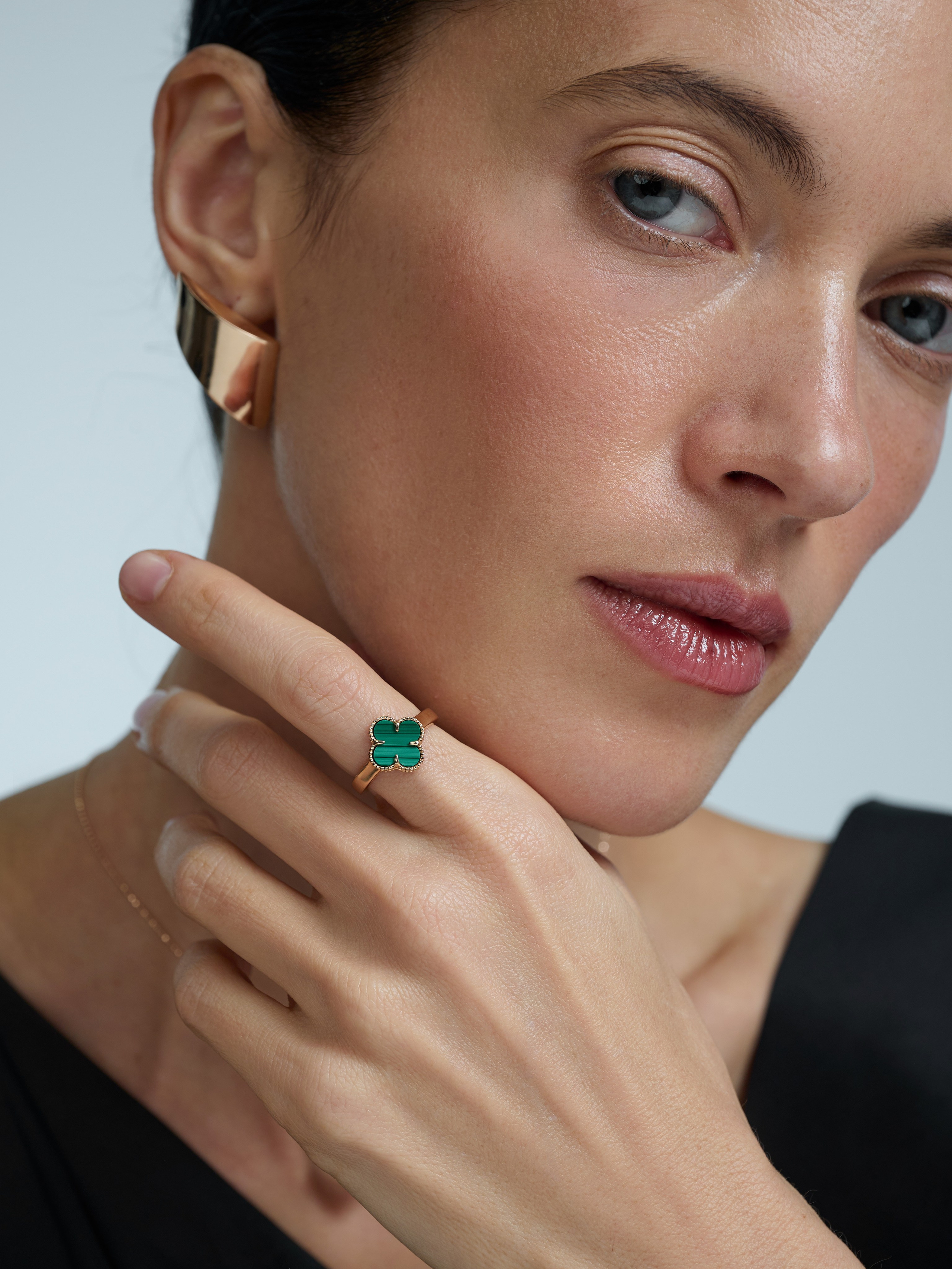 Каталог для бренда AllTime. Фотограф для брендов в Москве Ксения Чупрунова