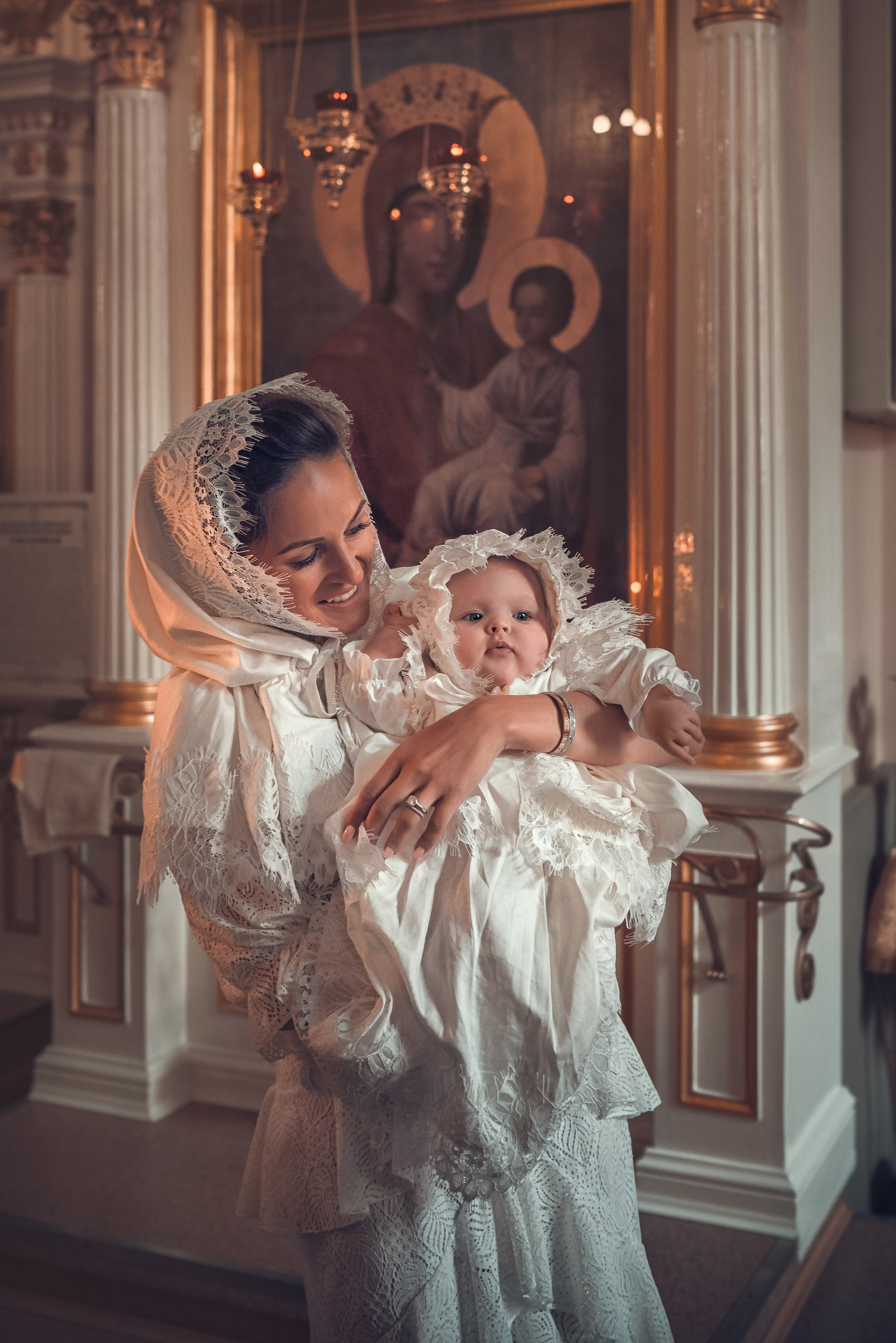Крещение Алисии Санкт-Петербург, Свято Троицкая Лавра. Фотограф на крещение и венчание Ирина Доценко
