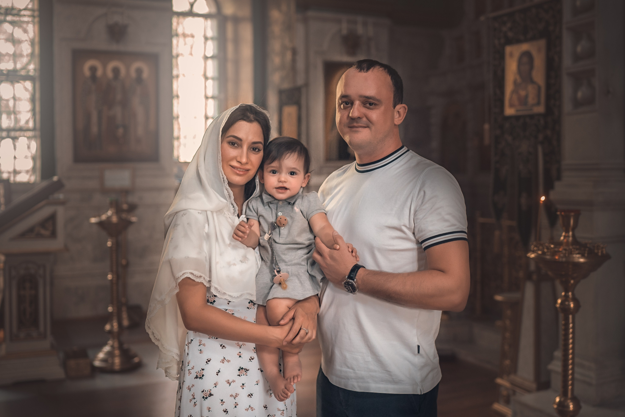 Крещение Ники, Храм Александра Невского, Новочеркасск. Фотограф на крещение и венчание Ирина Доценко
