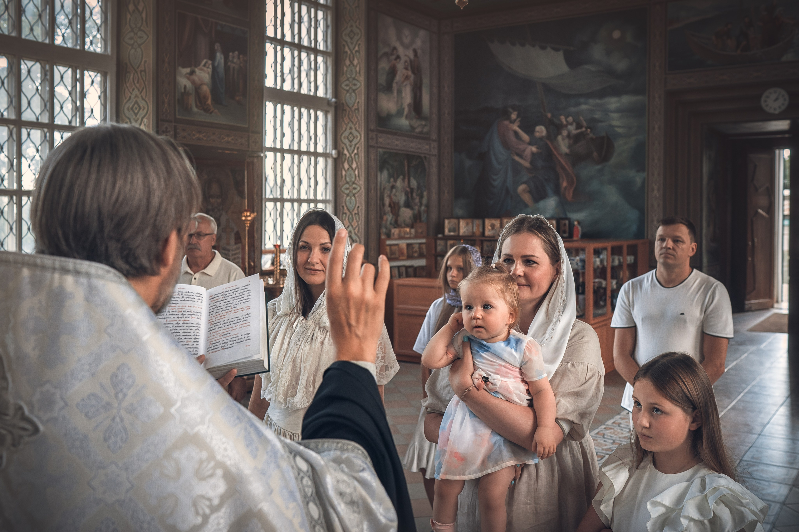 Крещение Валентины, Храм Преполовения Пятидесятницы, Ростов-на-Дону. Фотограф на крещение и венчание Ирина Доценко
