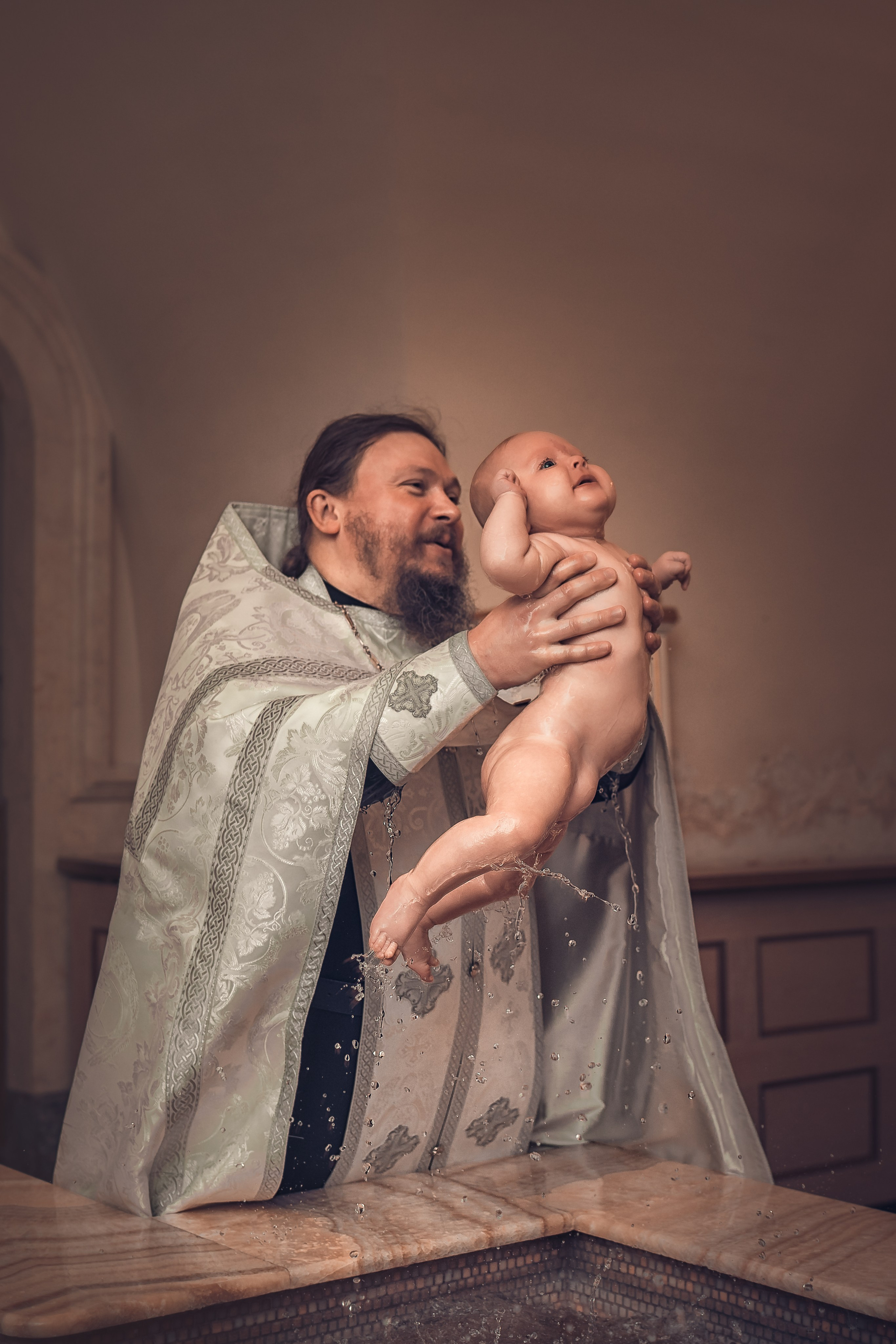 Крещение Алисии Санкт-Петербург, Свято Троицкая Лавра. Фотограф на крещение и венчание Ирина Доценко