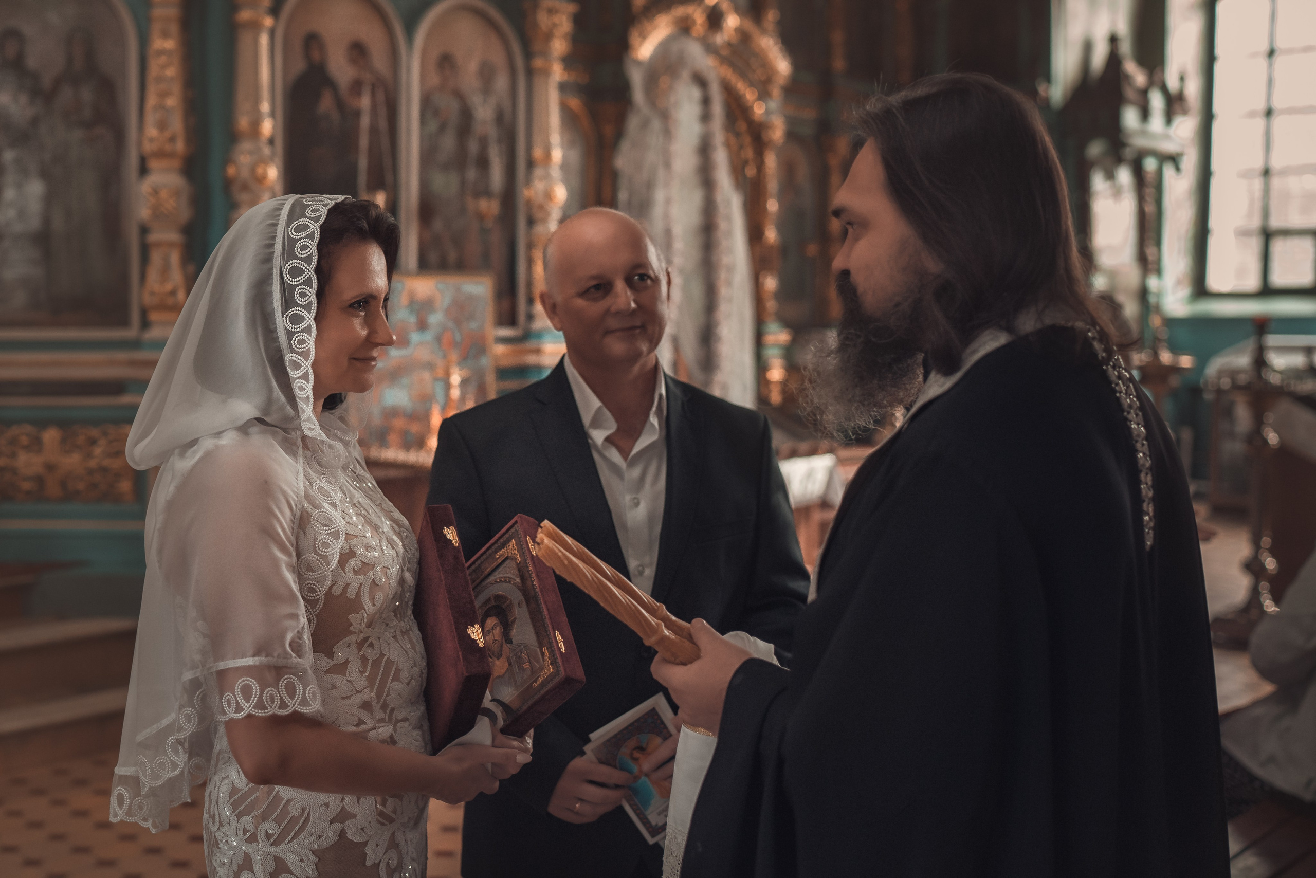 Венчание Дмитрия и Наталья, Храм Преображения Господня, Ростовская обл. Фотограф на крещение и венчание Ирина Доценко