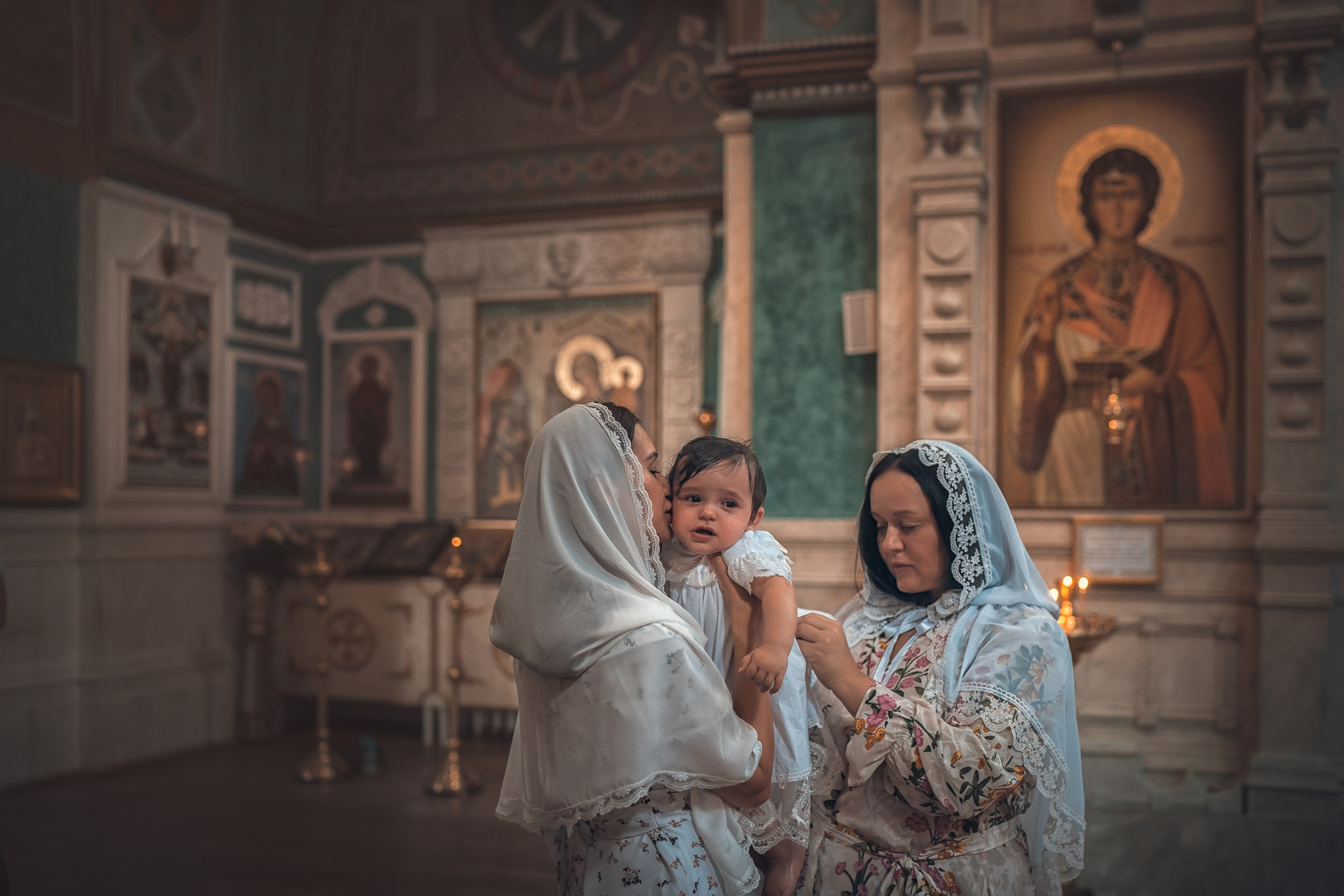 Крещение Ники, Храм Александра Невского, Новочеркасск. Фотограф на крещение и венчание Ирина Доценко