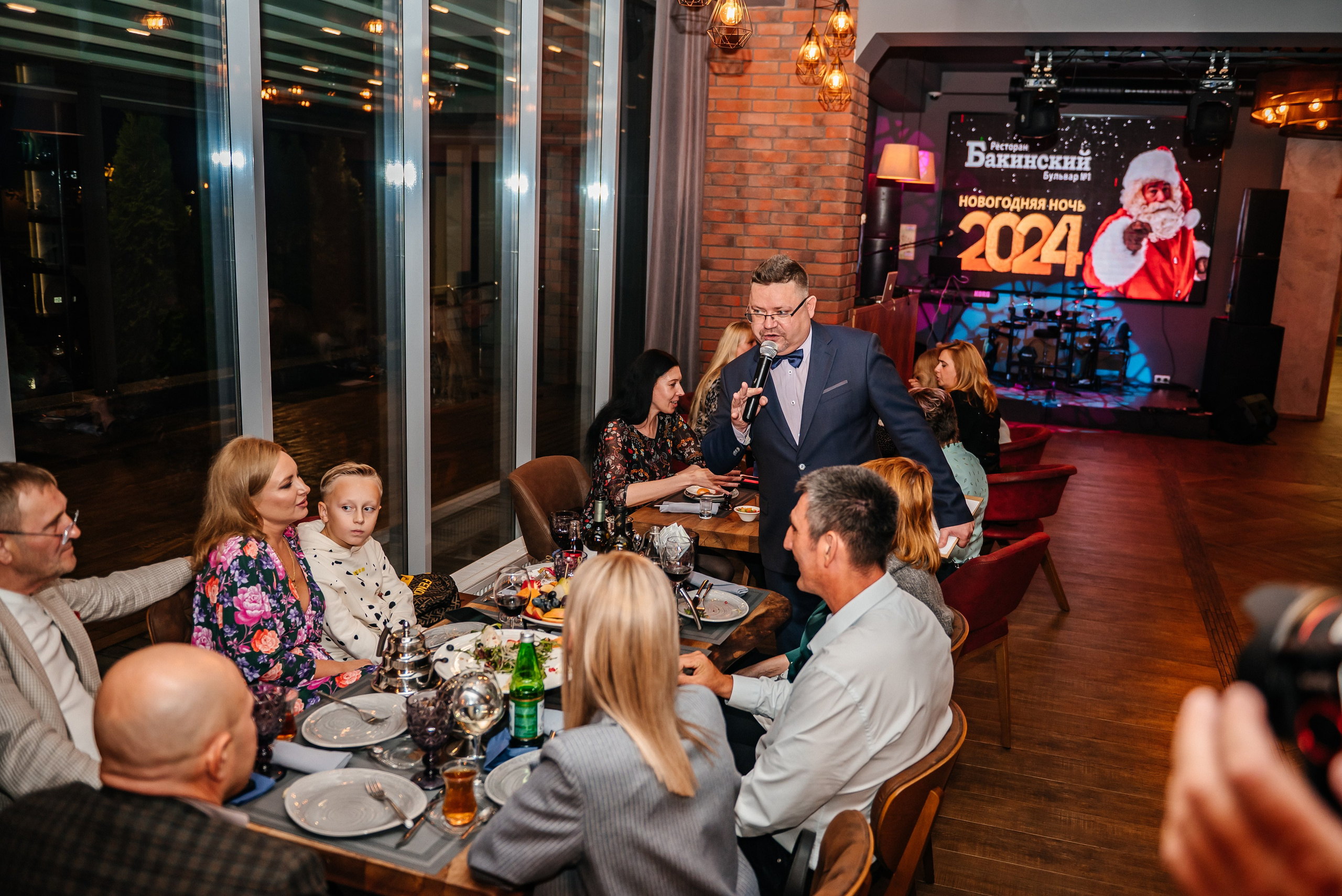 Ресторану Бакинский бульвар № 1 5лет. Свадебный и семейный фотограф в Дзержинске Екатерина Шулакова