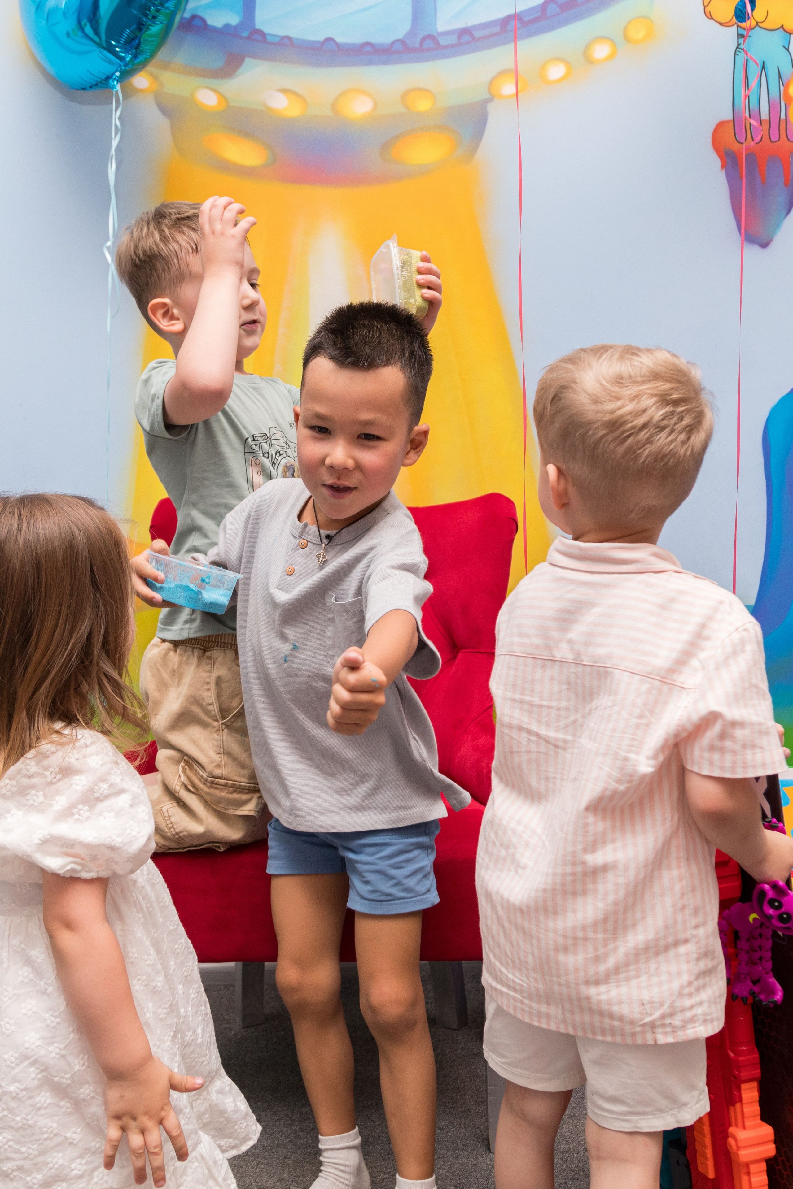 День рождения Феди, 5 лет. НЕОПАРК. Детский и контент фотограф Надя Волкова Санкт-Петербург