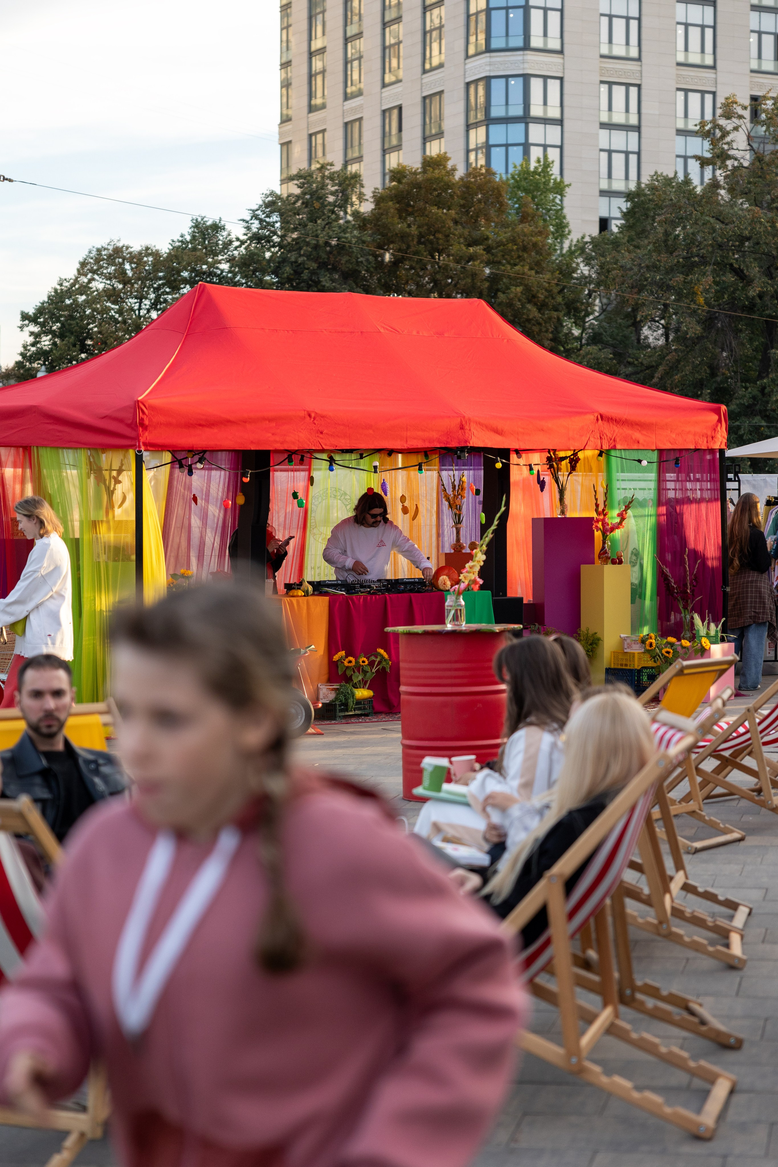 13–14 сентября 2025 на Даниловском рынке / День 1 / фото Саша Жукова. Фотоотчеты «Ламбада-маркета»