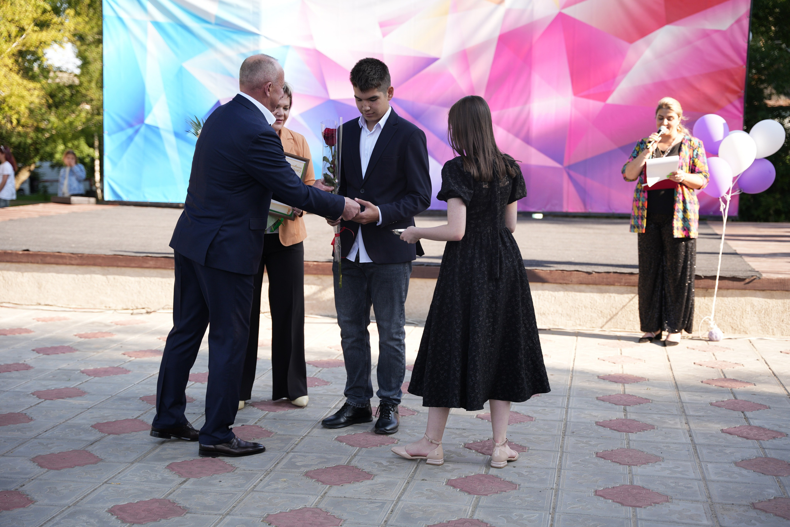 Выпускной в парке. Ольга Плаксина фотограф в Саратове