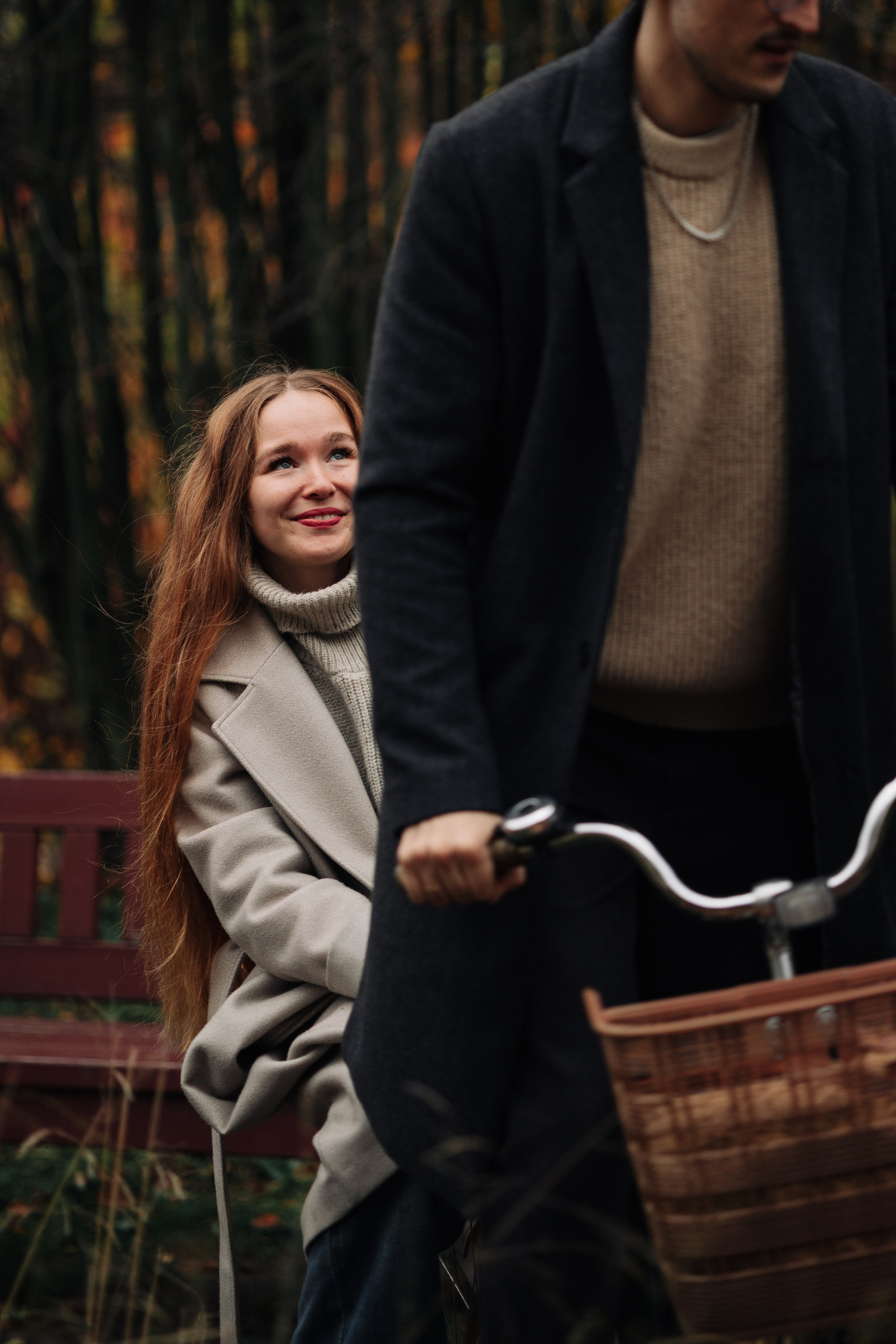 Прогулка по осеннему парку. Свадебный и прогулочный фотограф в Санкт-Петербурге Дарья Корель