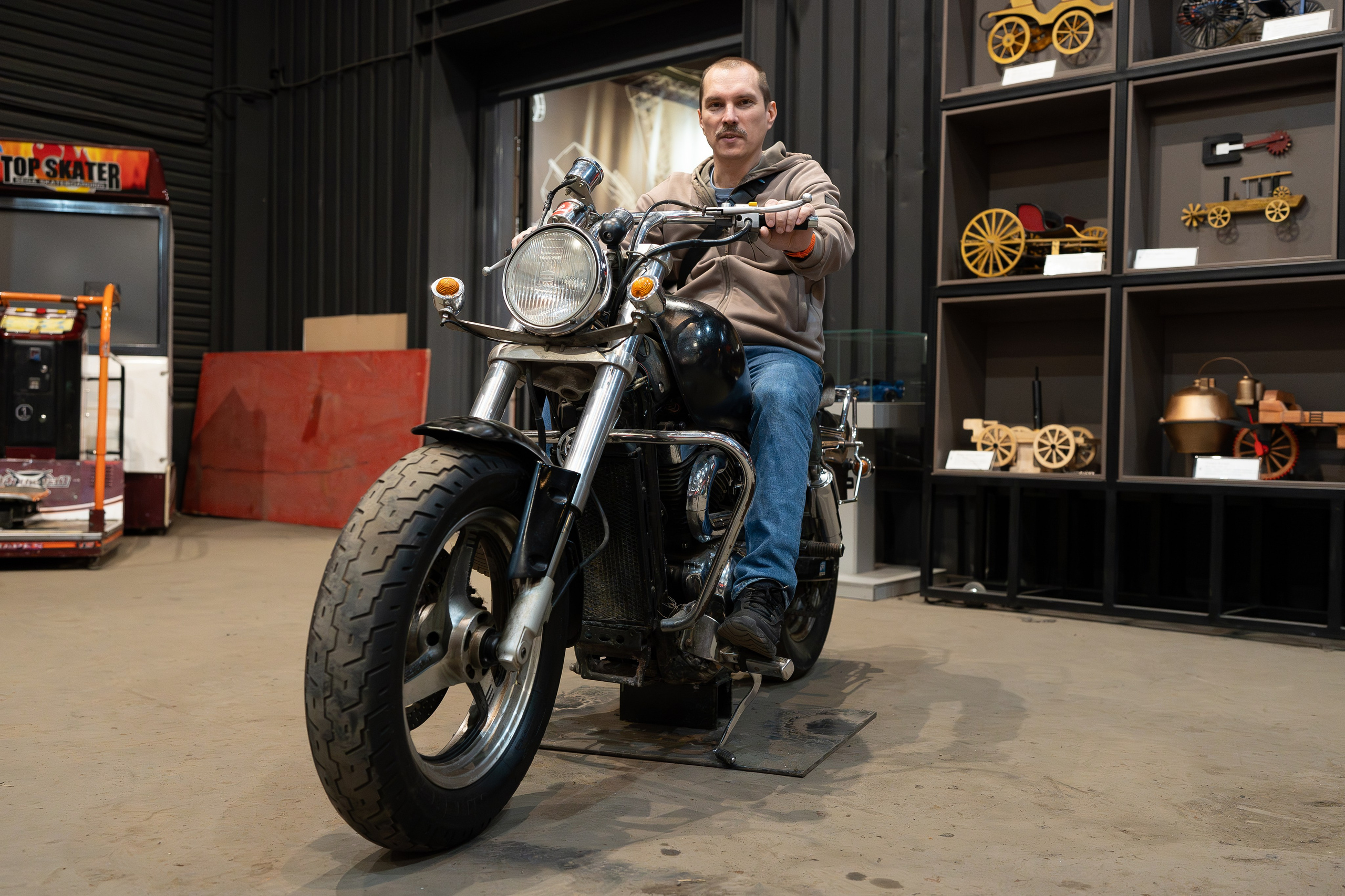 20251028 Музей Автомобили мира. Дмитрий Ремизов. Фотография, как хобби