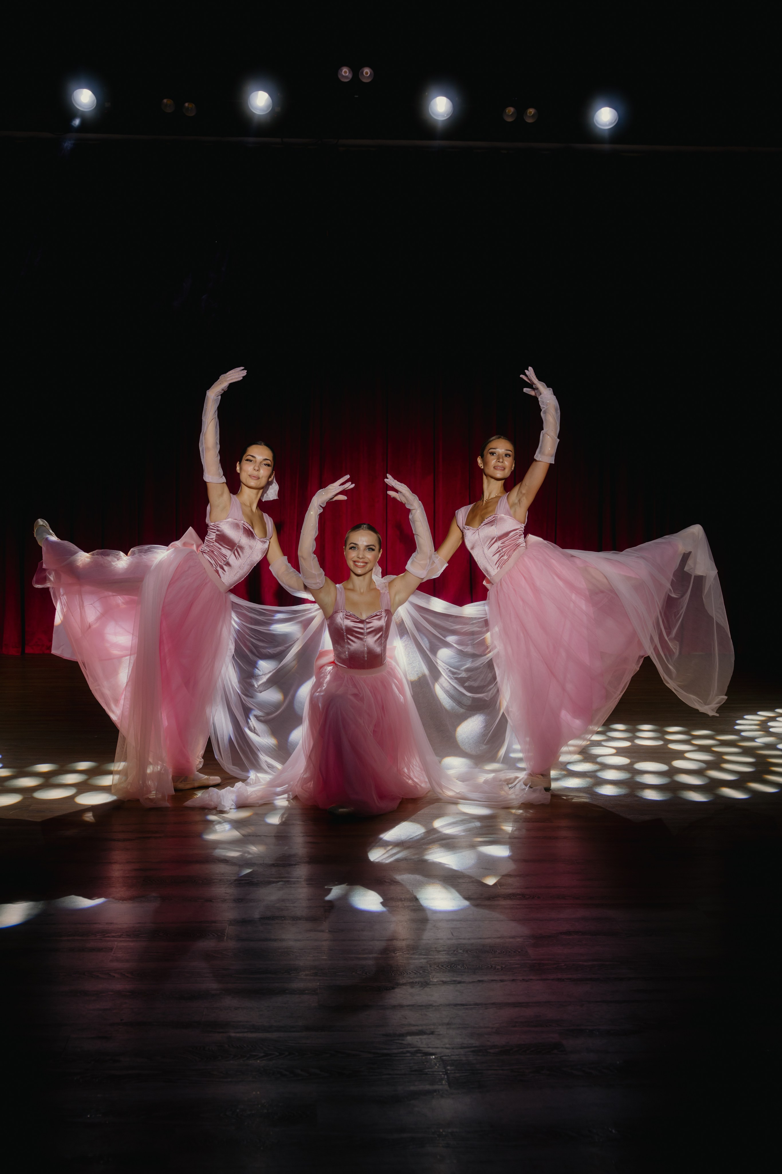 «DISNEY». Танцевальный проект с балеринами «Old Money» в Екатеринбурге