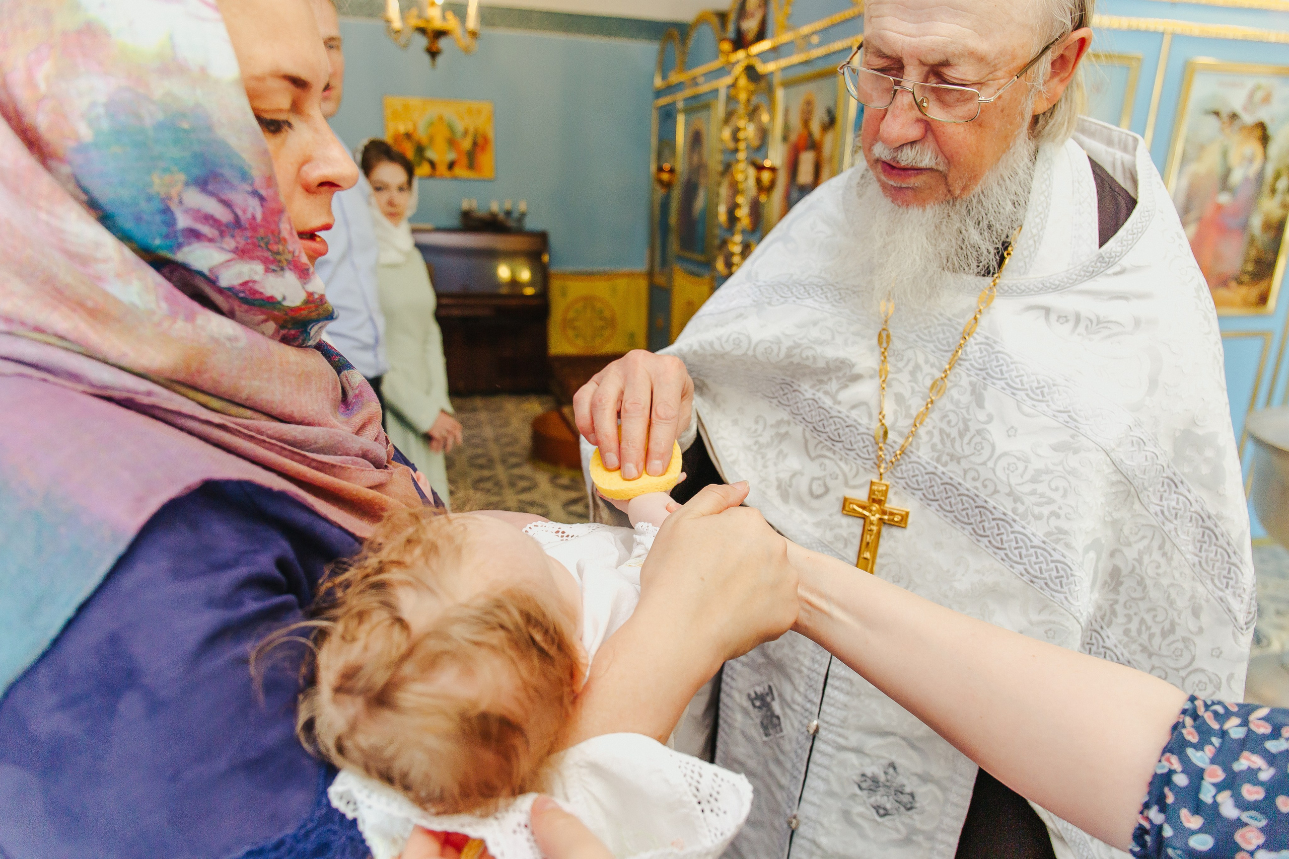 Фотосессия крещения малыша. Фотограф новорожденных и детский в Сергиевом Посаде Кругликова Юлия