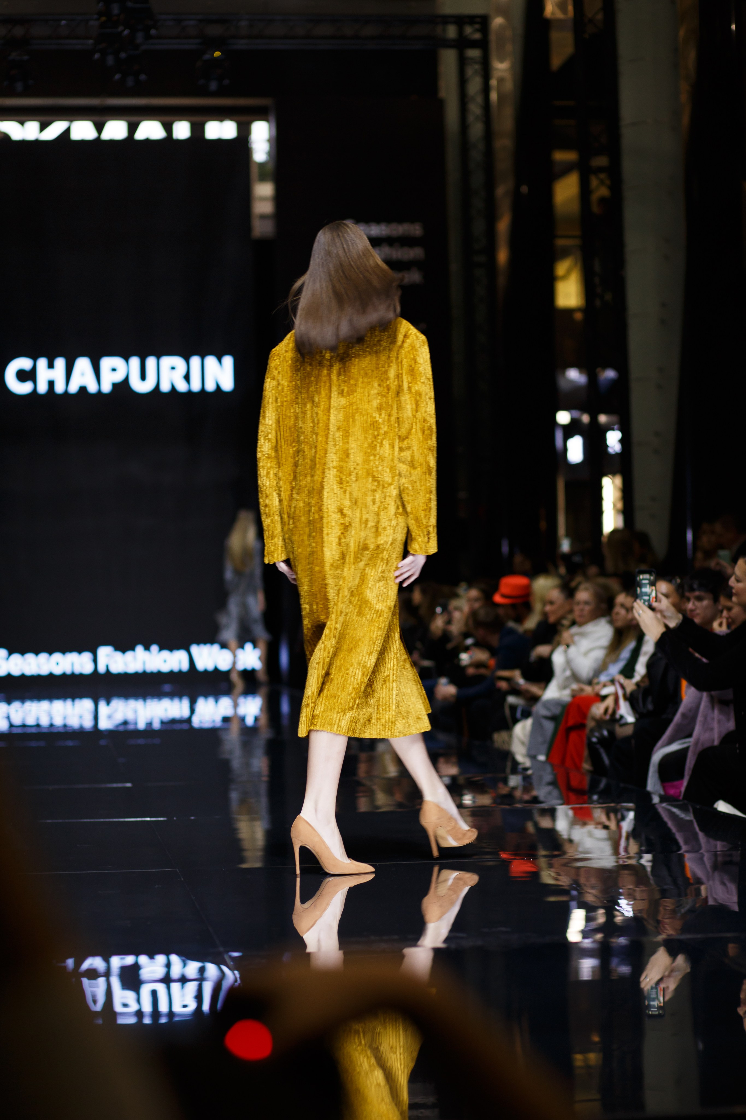 Репортажная съемка показа дизайнера Chapurin. Фотограф в Подольске — Мария Бучнева