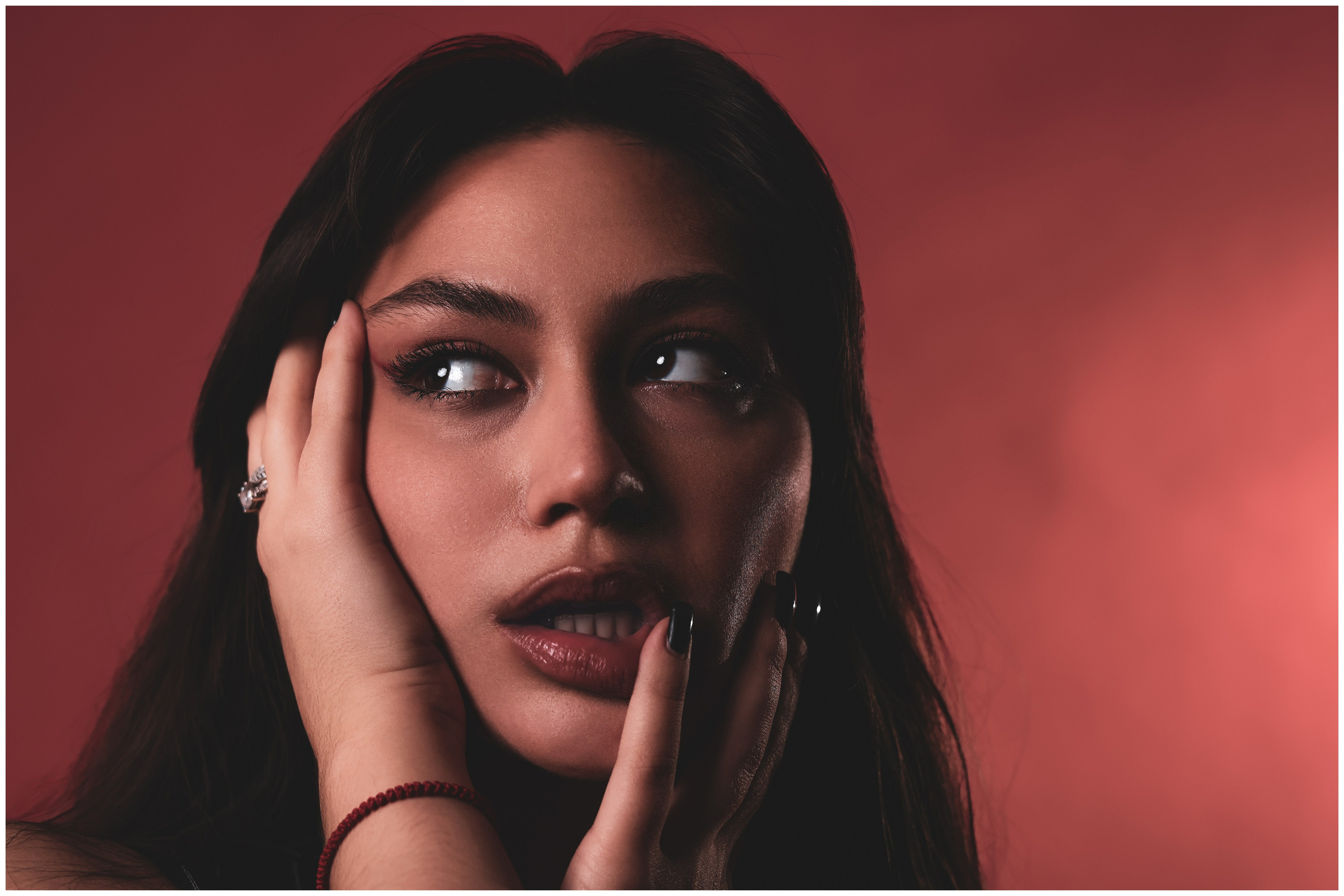 Александра. Портретный фотограф в Орле. Готовые фото за 3 дня! Помощь в позировании. Советы по организации