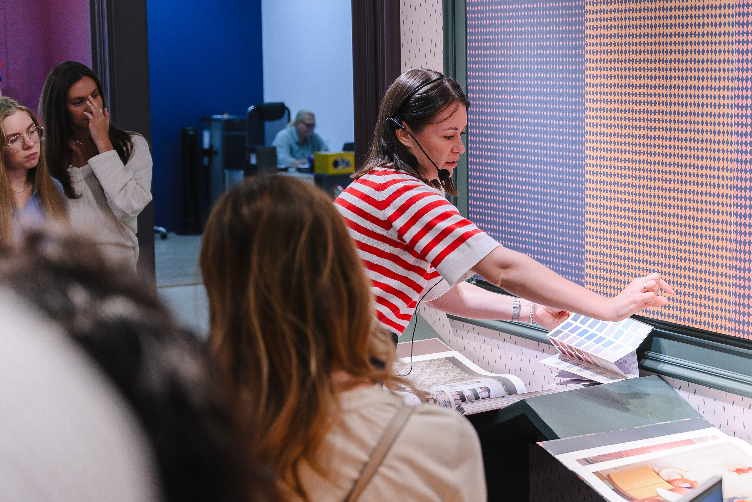 Семинар-экскурсия. Искусство колористики: современные подходы к выбору цветовых палитр. Фотограф Лопаткина Ирина