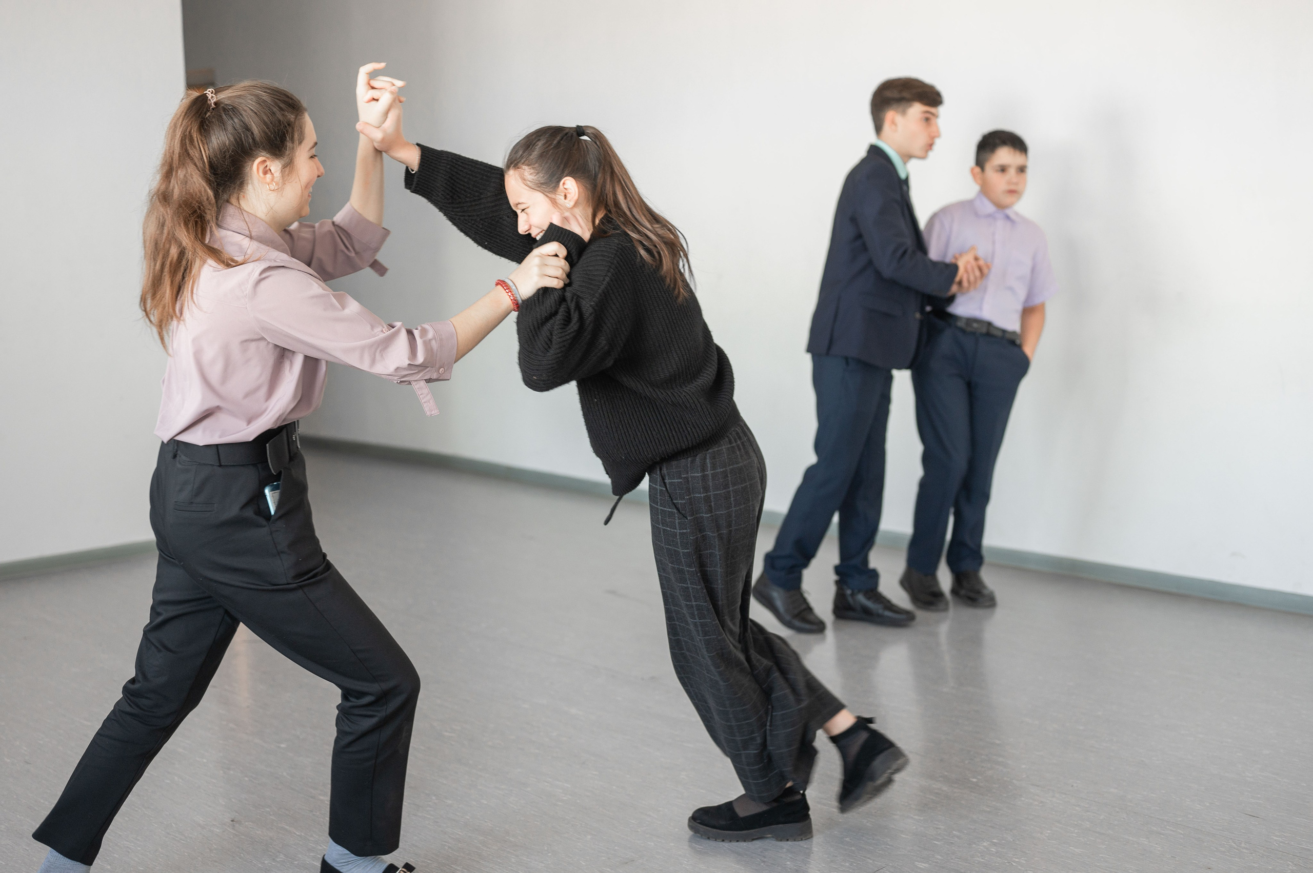 Школьные фотосессии. Школьный и детский фотограф в Новосибирской области