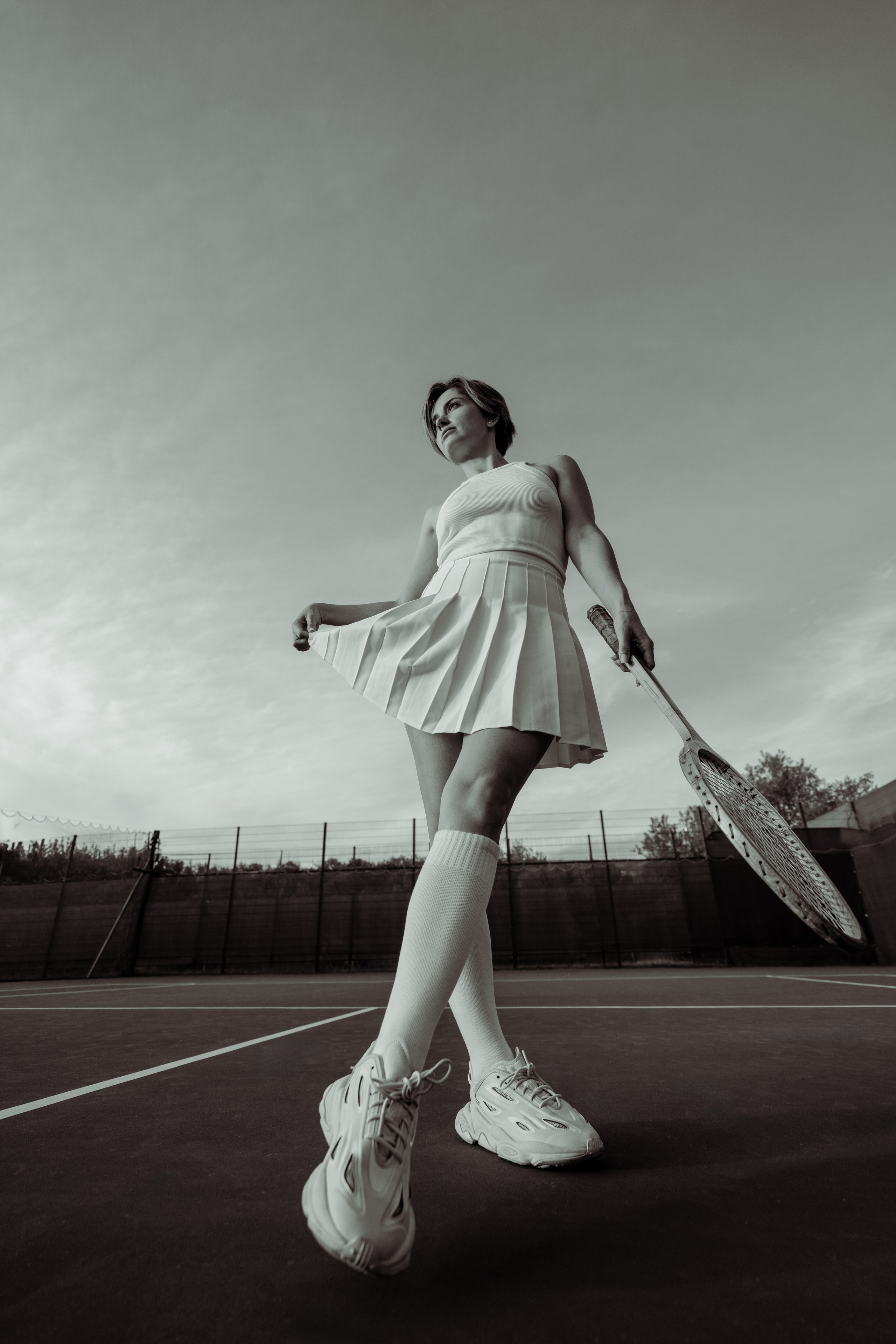 Фотосессия на тенисном корте для девушки. Репортажный фотограф Москва Сергей Дружинин