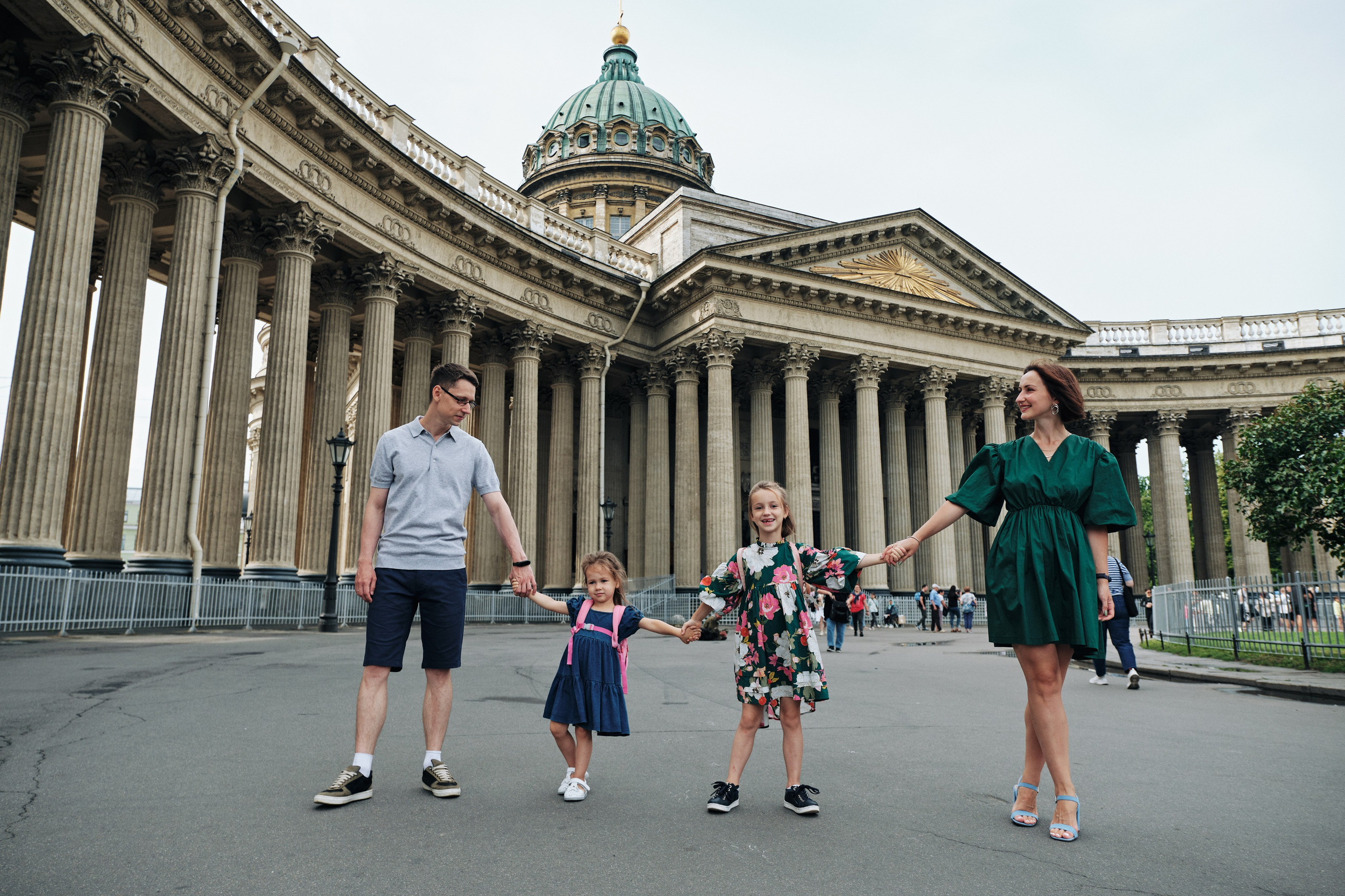 Семейная фотосессия в Спб на улице