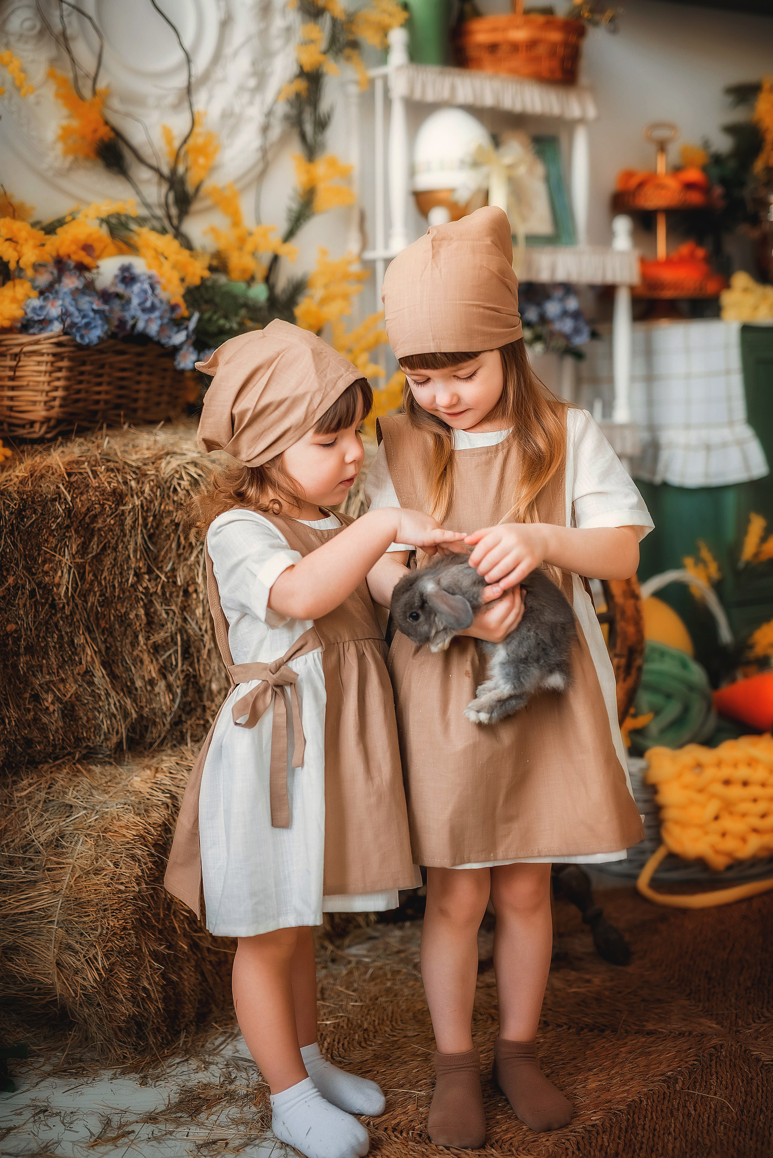 Пасхальная фотосессия с козленком. Семейный, детский фотограф в Воронеже Анна Никитина