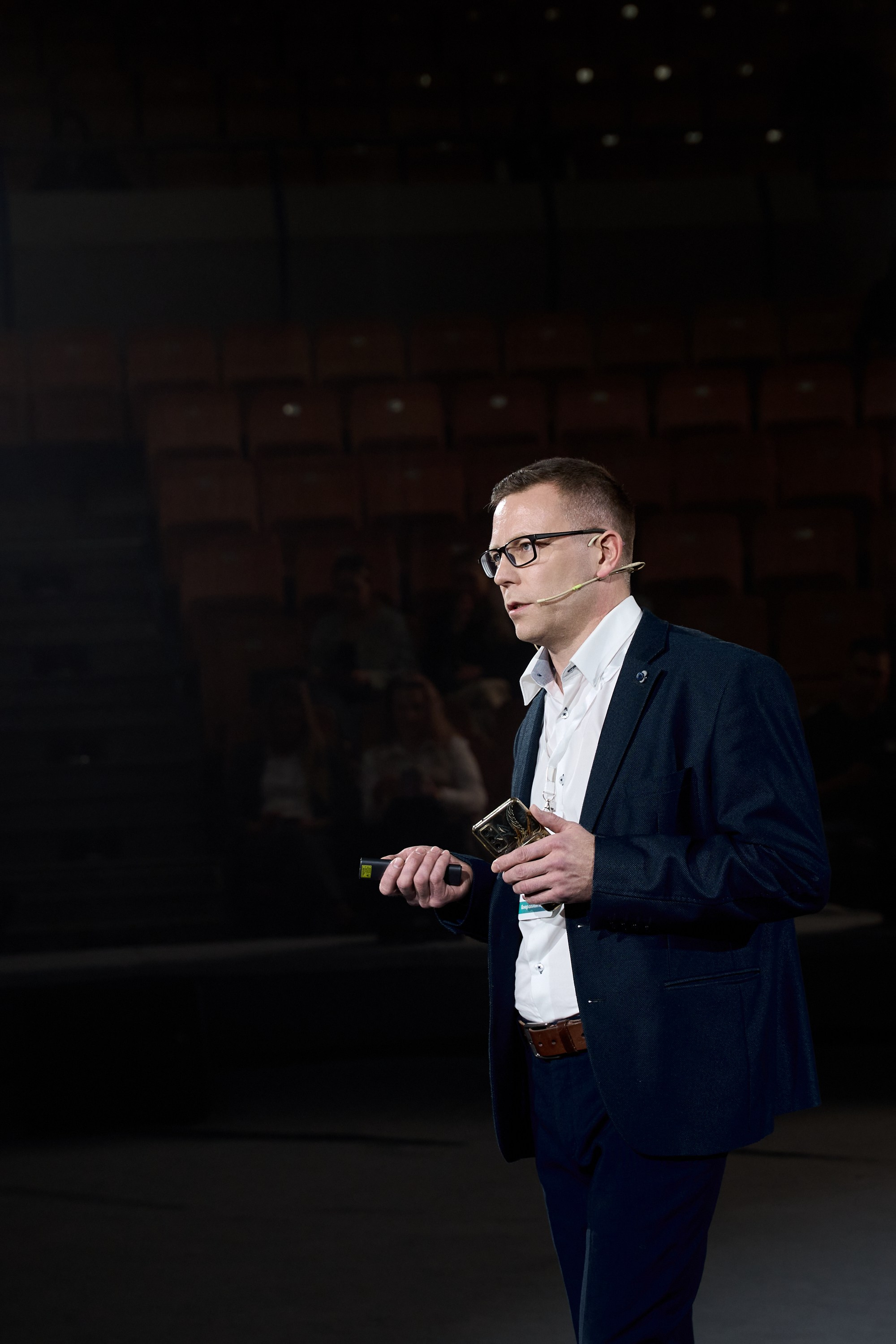 Бизнес-форум «Виртуальная Россия» Ижевск. Михаил Белоусов фотограф Пермь