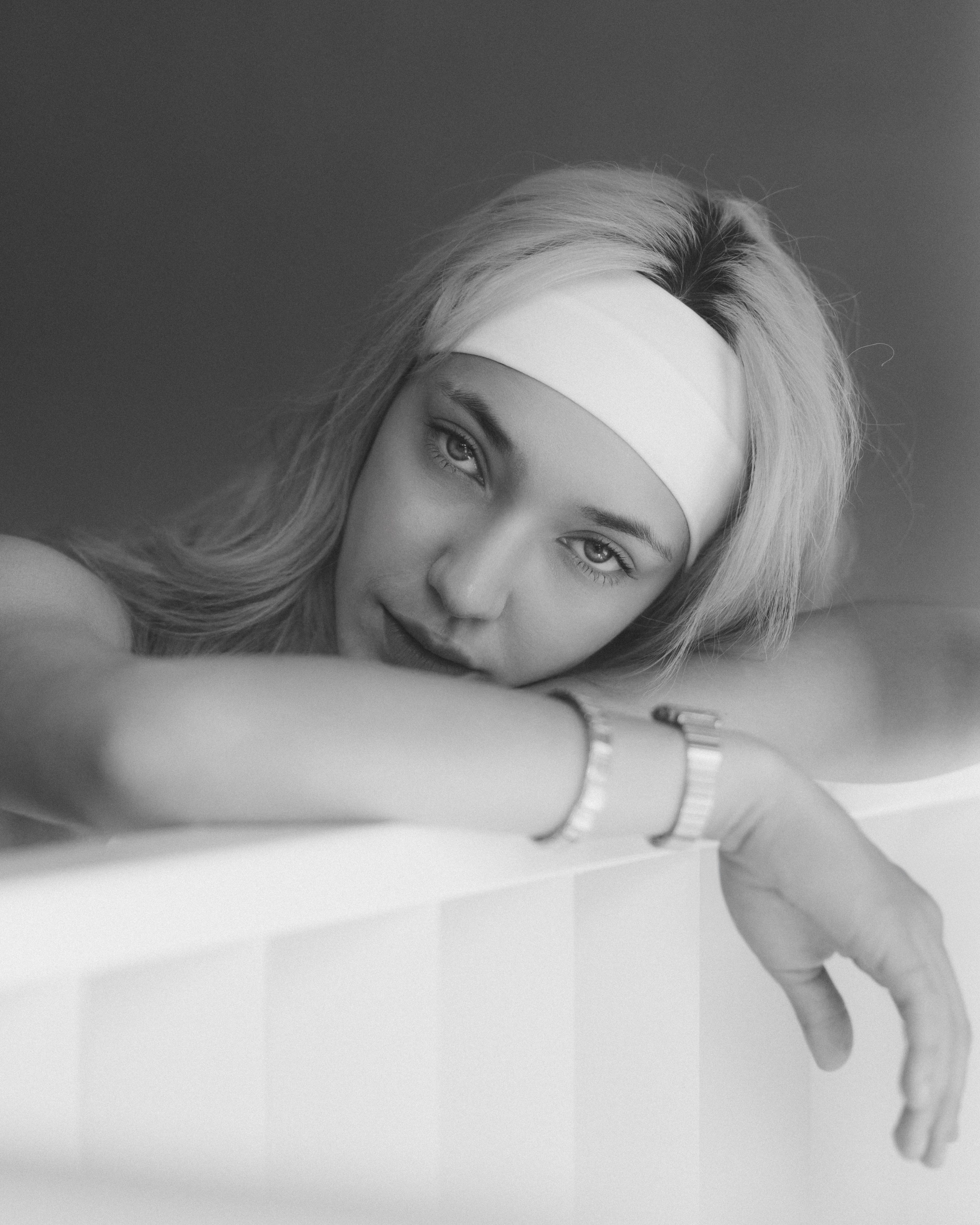 Фотосессия с Аленой около и внутри московского рынка в Казани