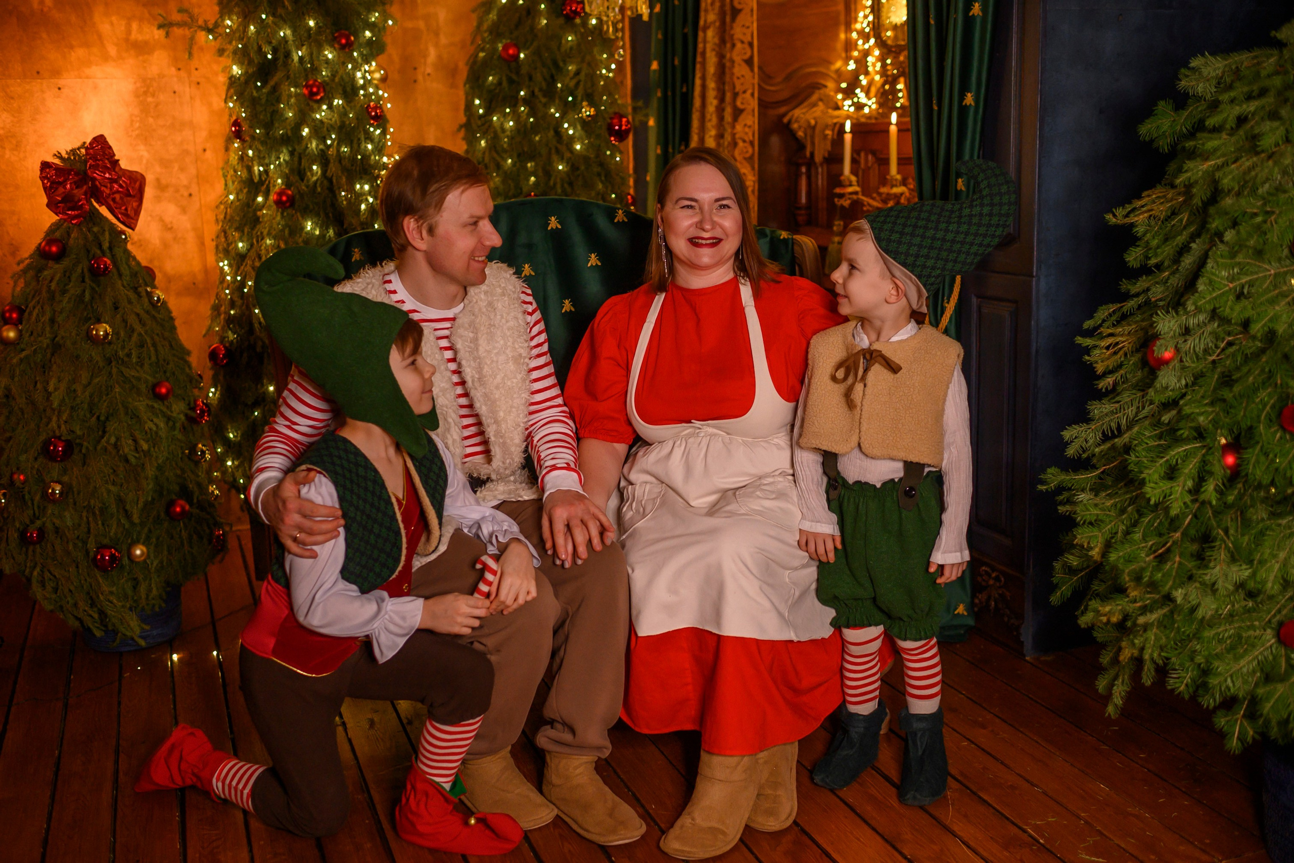 СТУДИЯ АДМИРАЛТЕЙШЕН. Семейный фотограф Екатеринбург Лора Мур