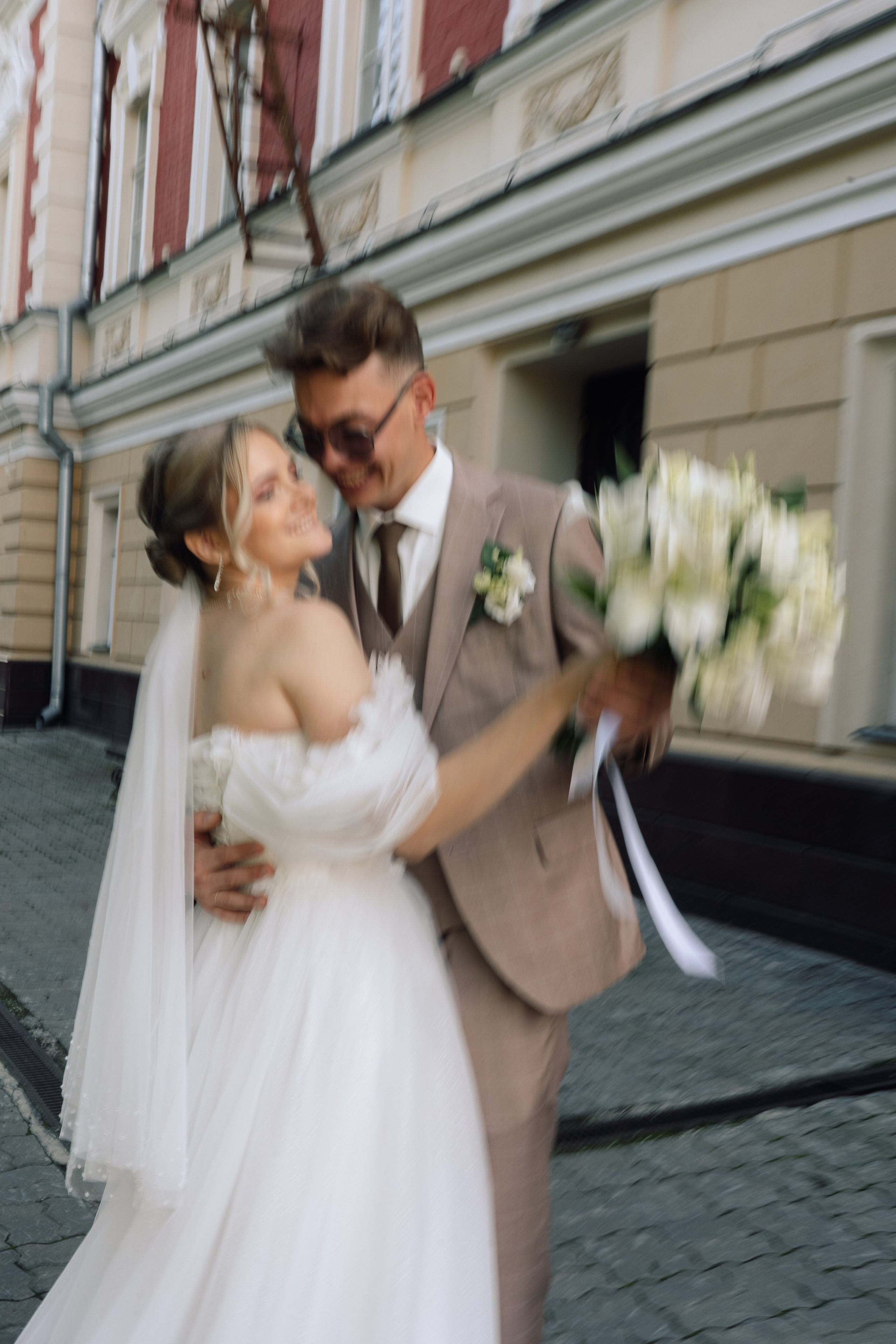 City Center. Для тех, кто не ждёт удачи, а создаёт её. Каждая фотосессия — это твой момент, твой стиль, твой успех. 📸