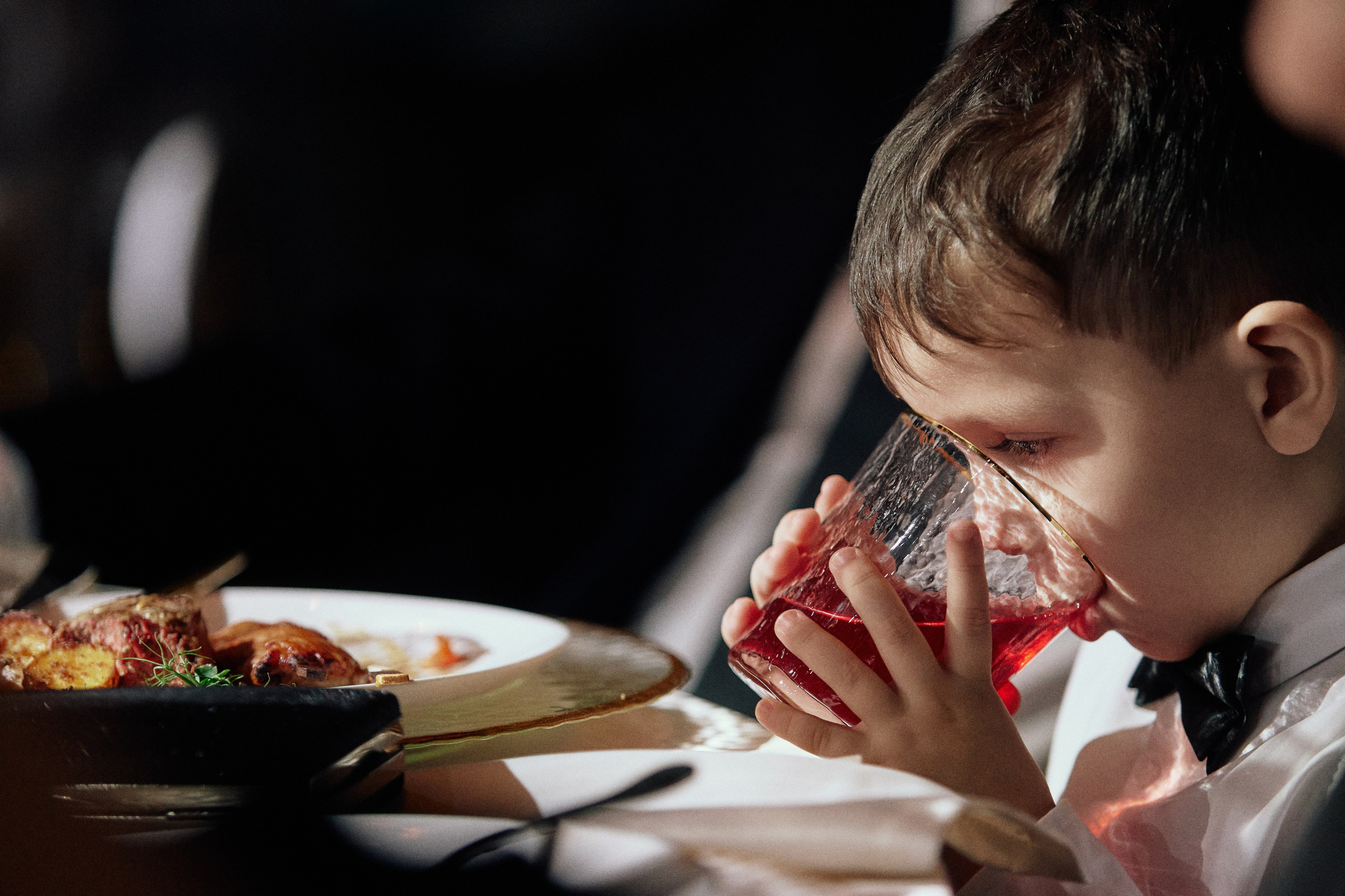Свадебная фотосессия: история любви, запечатлённая в кадре — After So Many Years, Always. Дмитрий Мазуркевич: Профессиональный Репортажный Фотограф