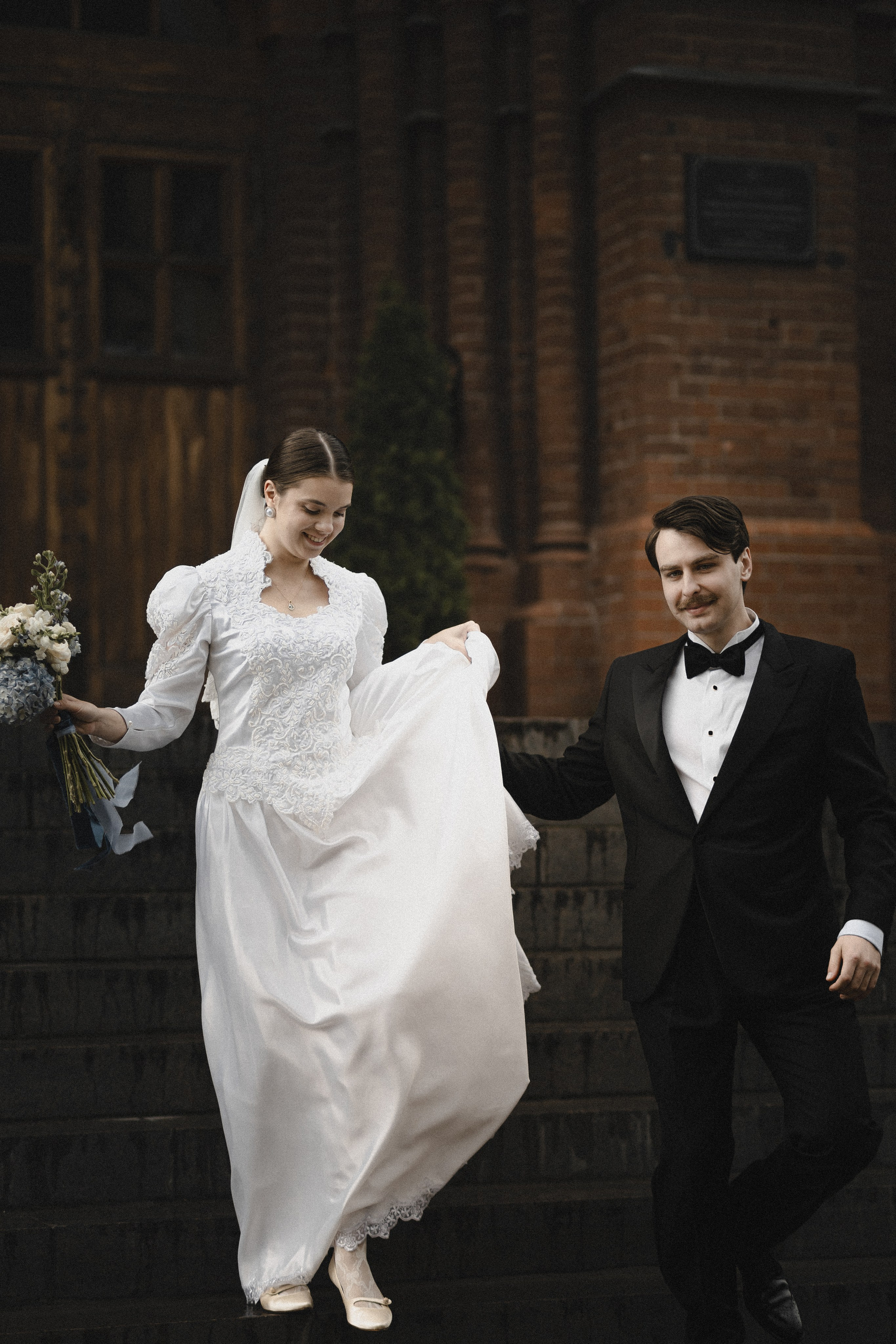 «Я буду руками тебя обнявшими». Твой проводник в мир ушедших эпох, романтики и женственности