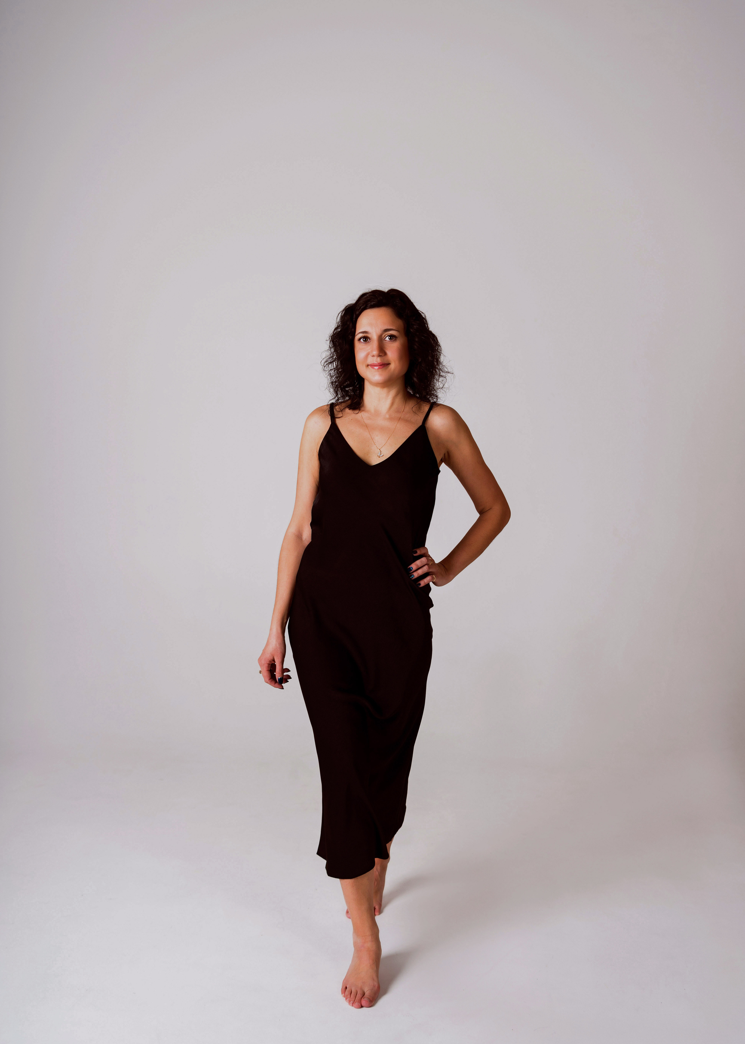 Жанна минимализм. КОНТЕНТ/ЖЕНСКИЙ ФОТОГРАФ МЕДВЕДЕВА НАТАЛЬЯ