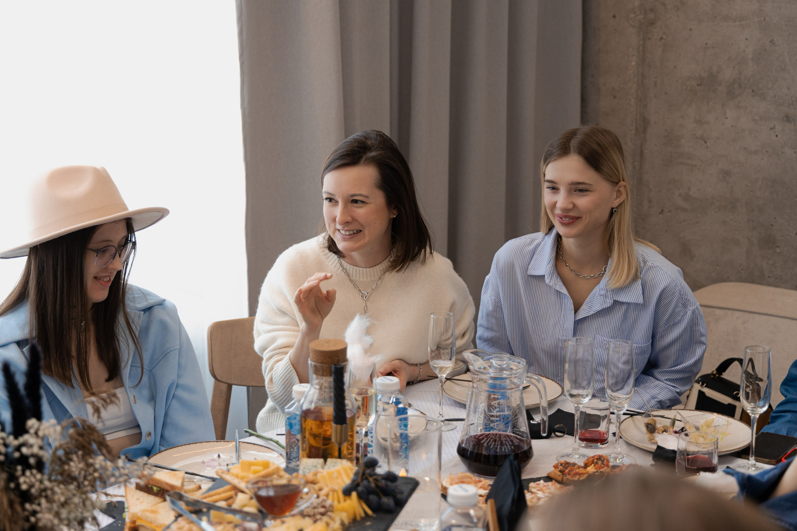 Встреча женского клуба. Фотограф Анастасия Пинчук