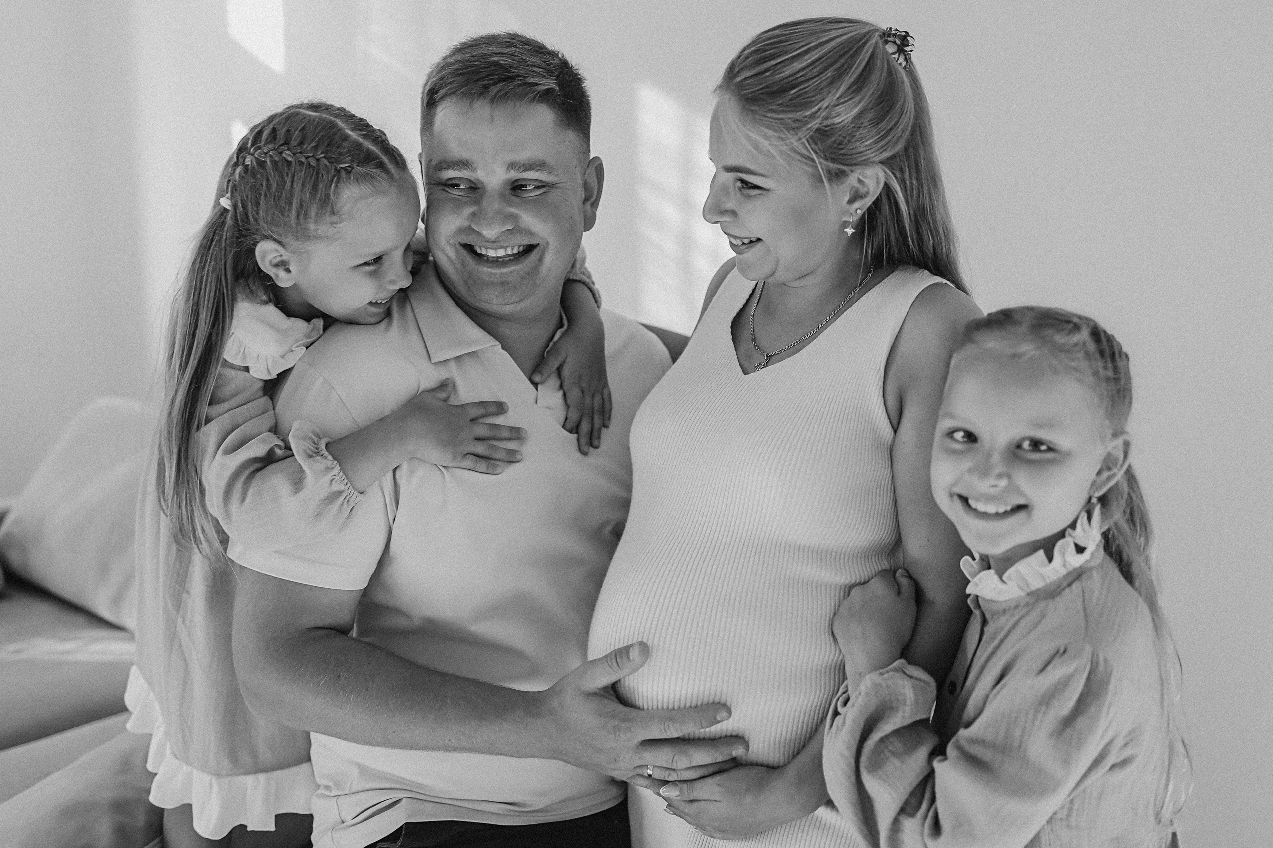 Квартира (беременность). Семейный фотограф Тюмень, фотограф на роды Салмина Мария