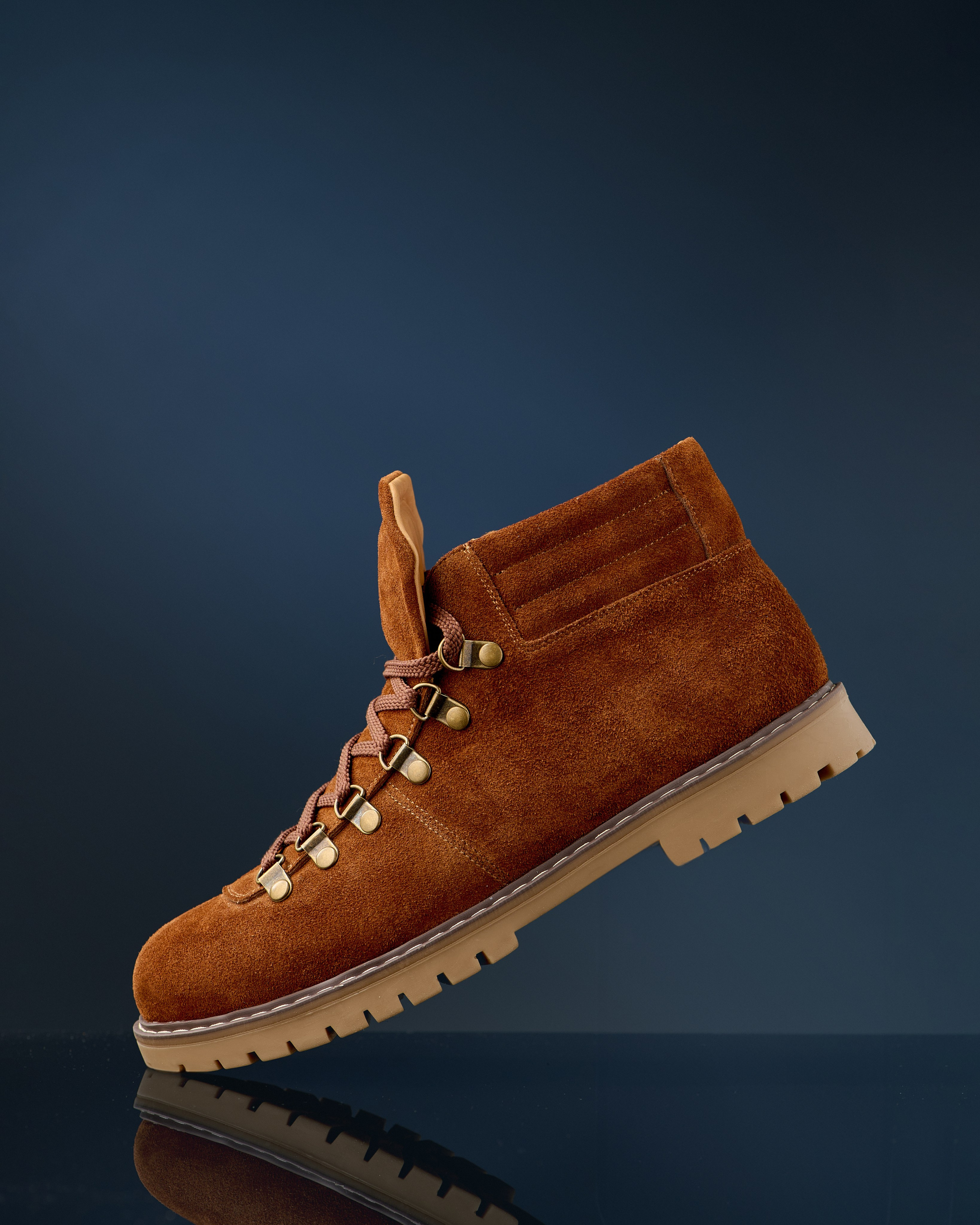 Изделия из кожи. Контент фотограф для бизнеса и маркет-плейсов